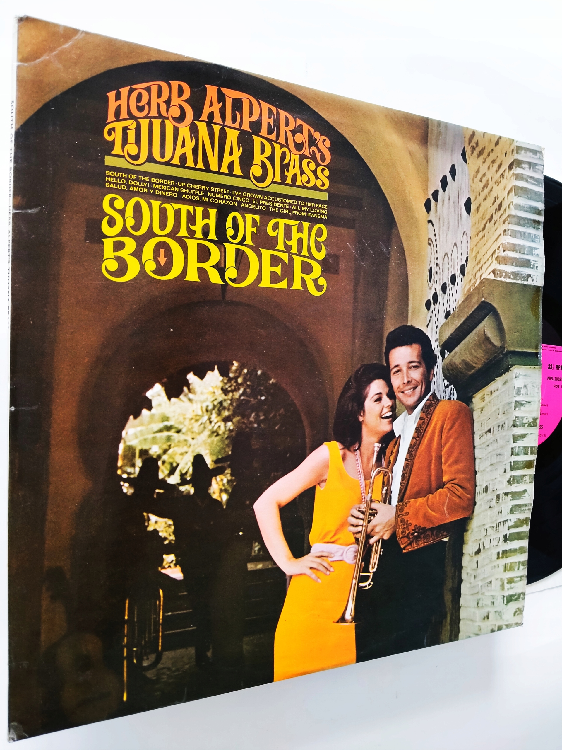 HERB ALPERT TIJUANA BRASS = SOUTH OF THE BORDER LP 12279793200 Sklepy