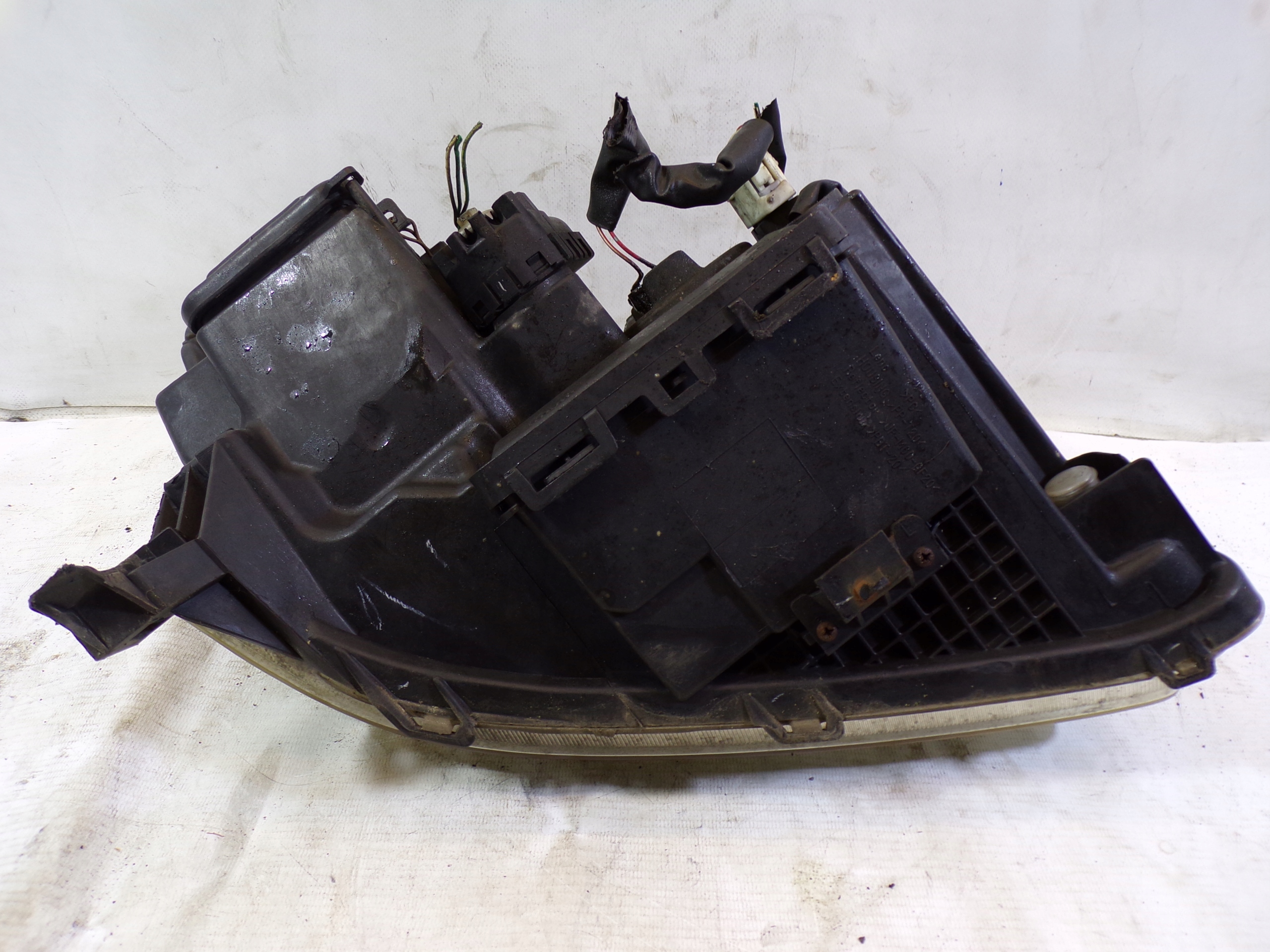 light front front left TOYOTA AVENSIS T25 (1)