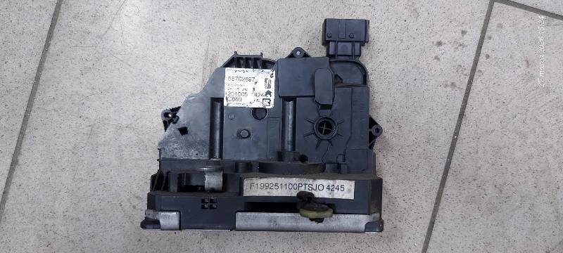 lock door G.PUNTO left front 3D 55702897