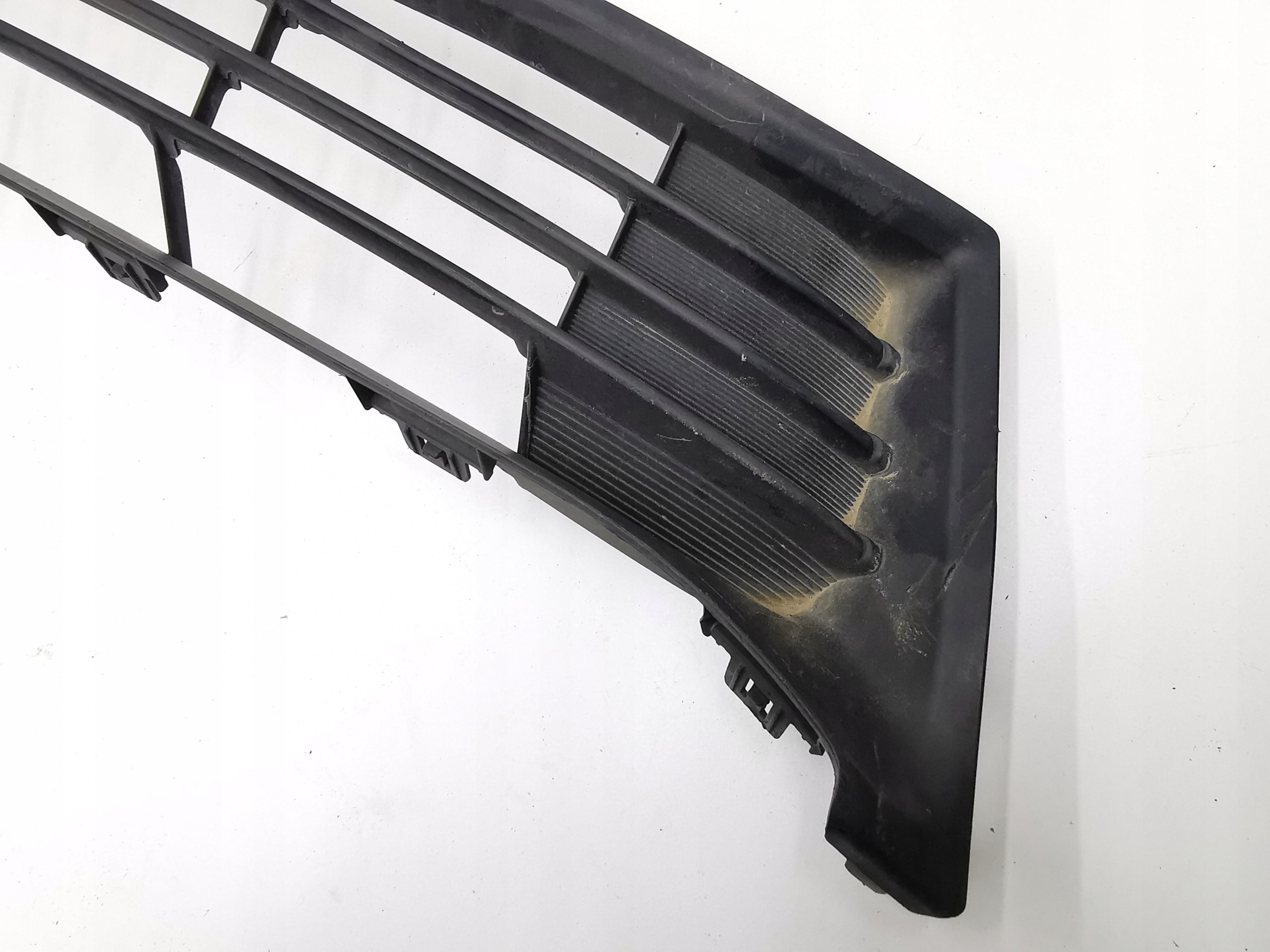 grid front bumper grille TOYOTA COROLLA E17 13-17 53112-02470