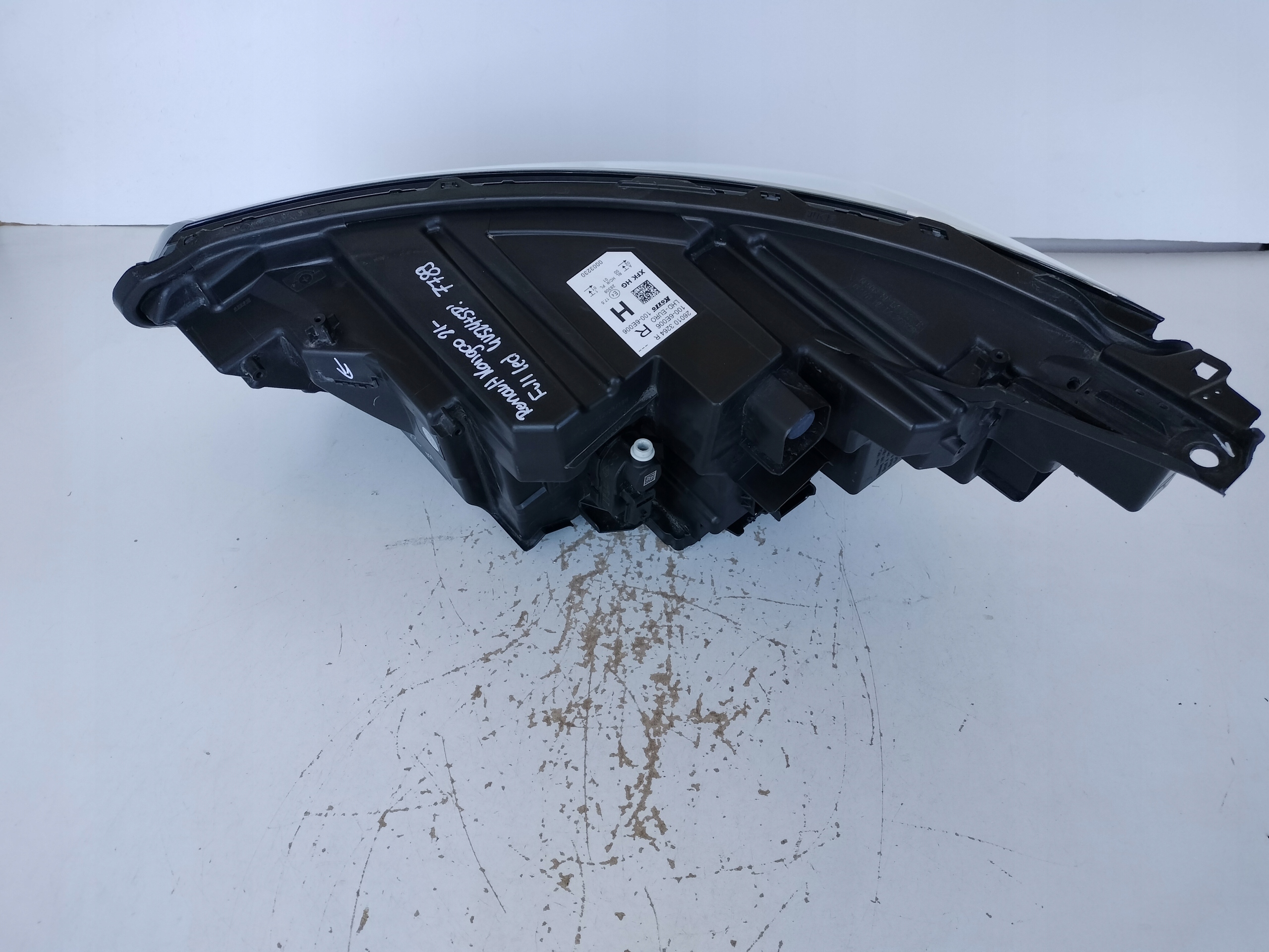 light right REFLEKTOR RENAULT KANGOO IV 21- FULL LED