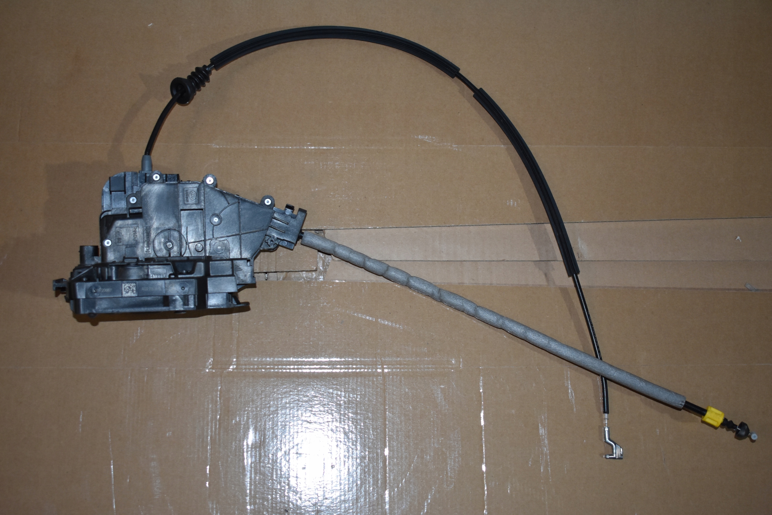 IDEALNY lock door right MERCEDES W167 1