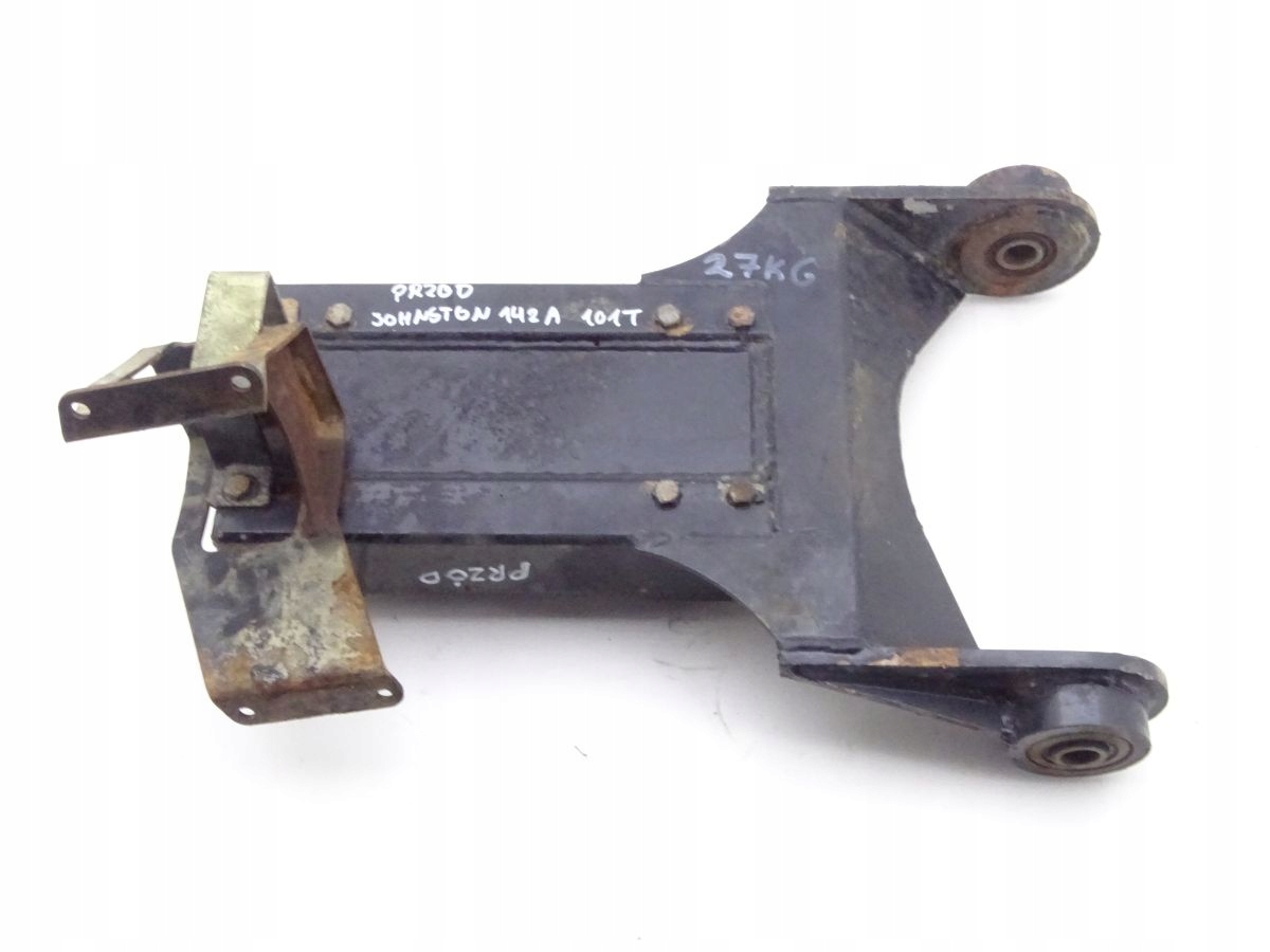 Джонстон CX200 C50 142A 101T крепление передней оси