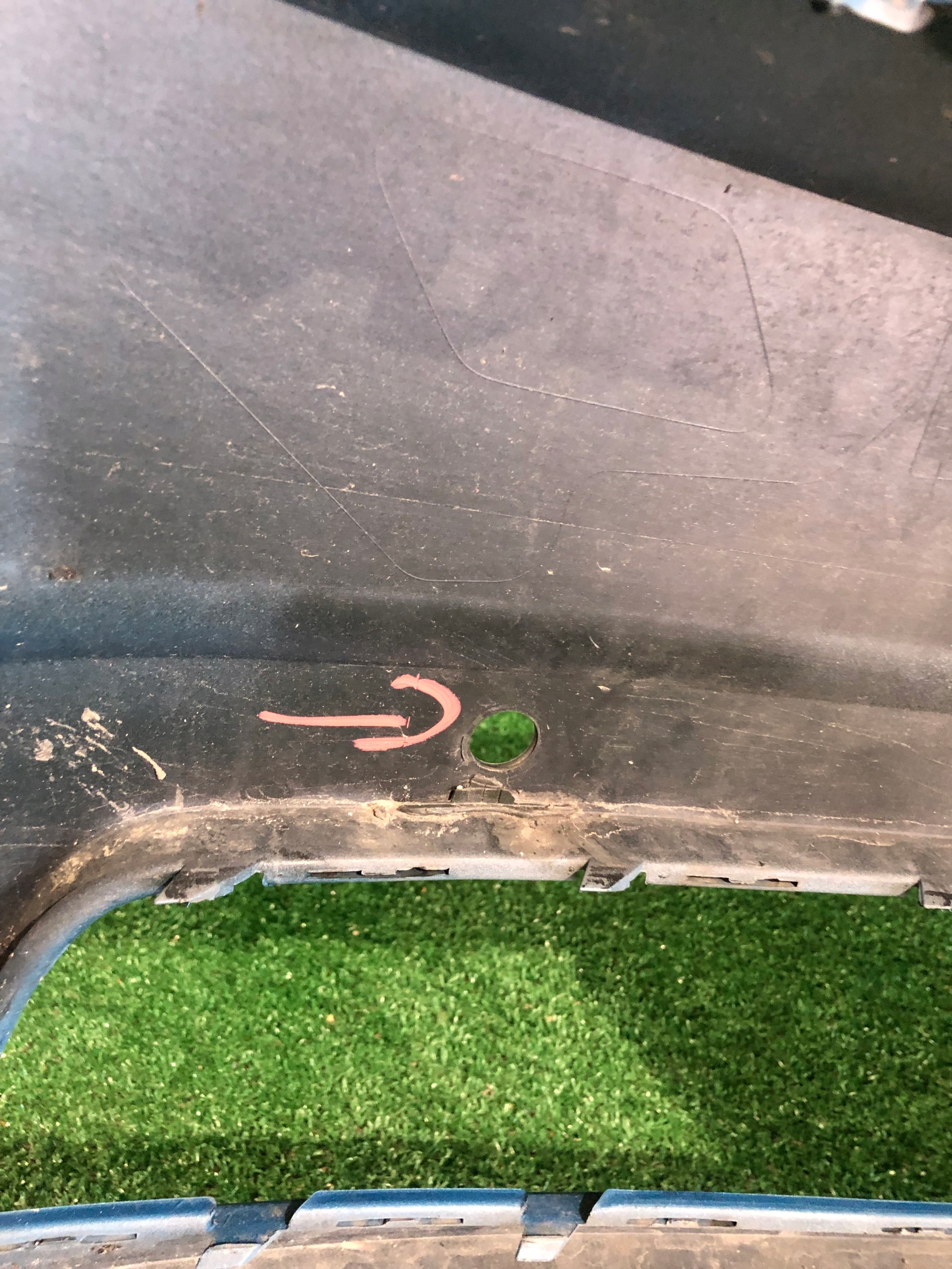 front bumper front VW TOURAN II 5TA PDC NR.Z1082