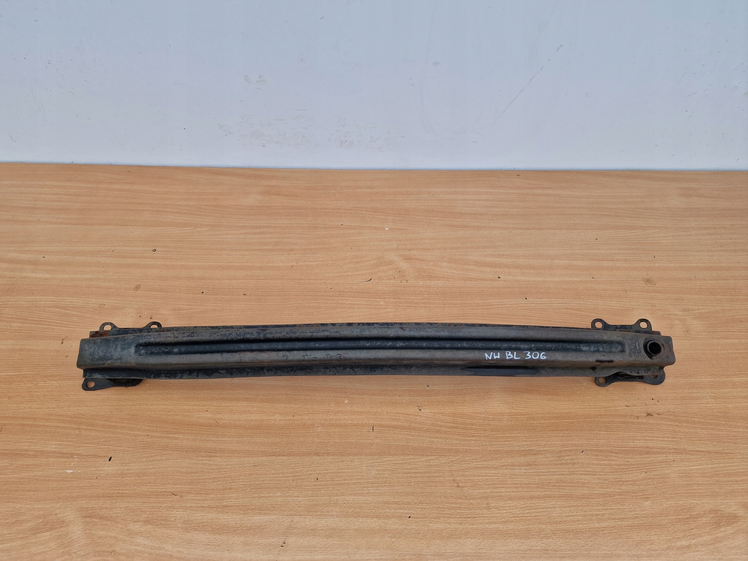 SEAT ALTEA LEON bumper support rear part pillar