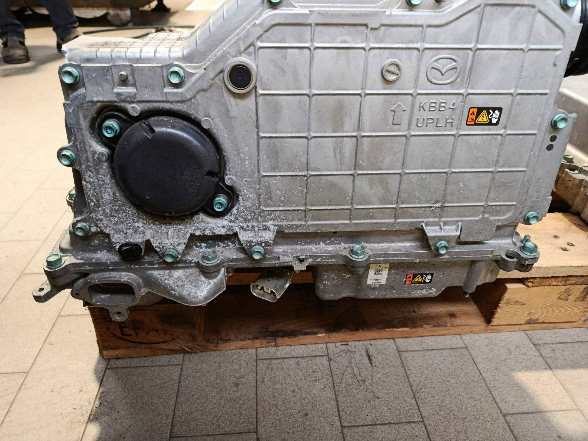 Bateria trakcyjna HEV/EV Mazda CX-60 KBY330210 nr M