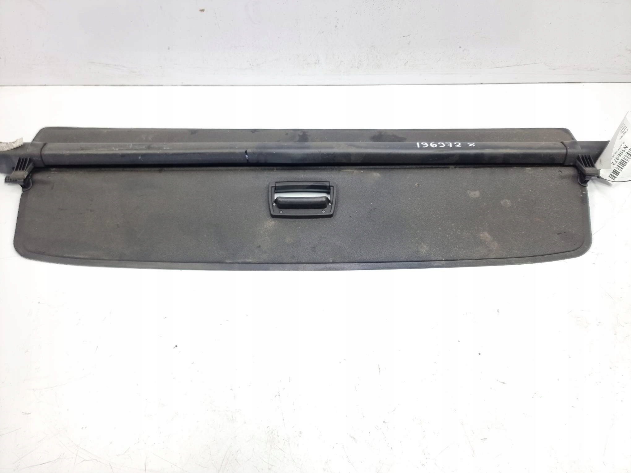 ROLETA BAGAŻNIKA TOYOTA AURIS II