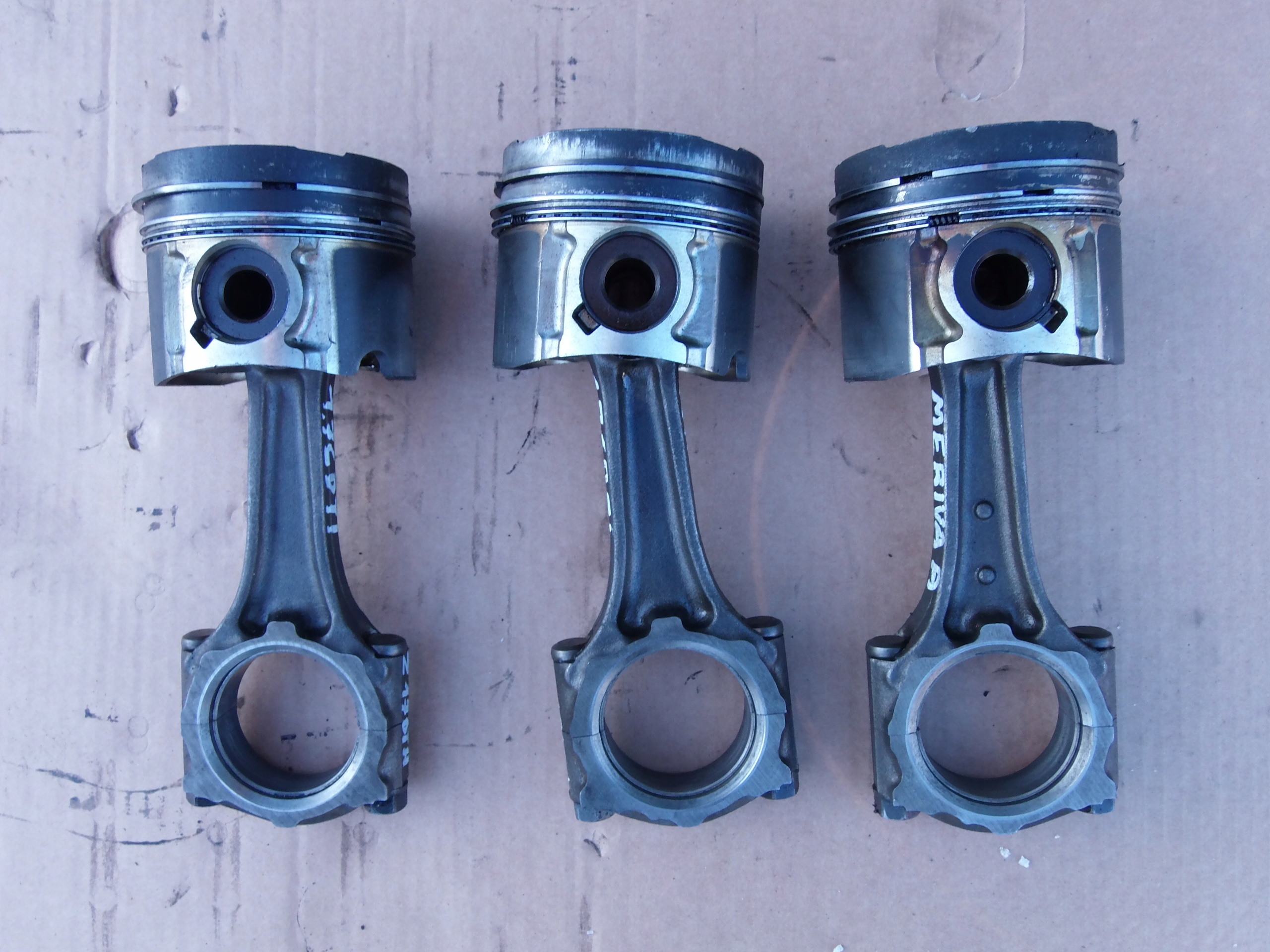 TLOKI TLOK OPEL ASTRA MERIVA A 1.7 CDTI EUROPA Producent części Opel OE