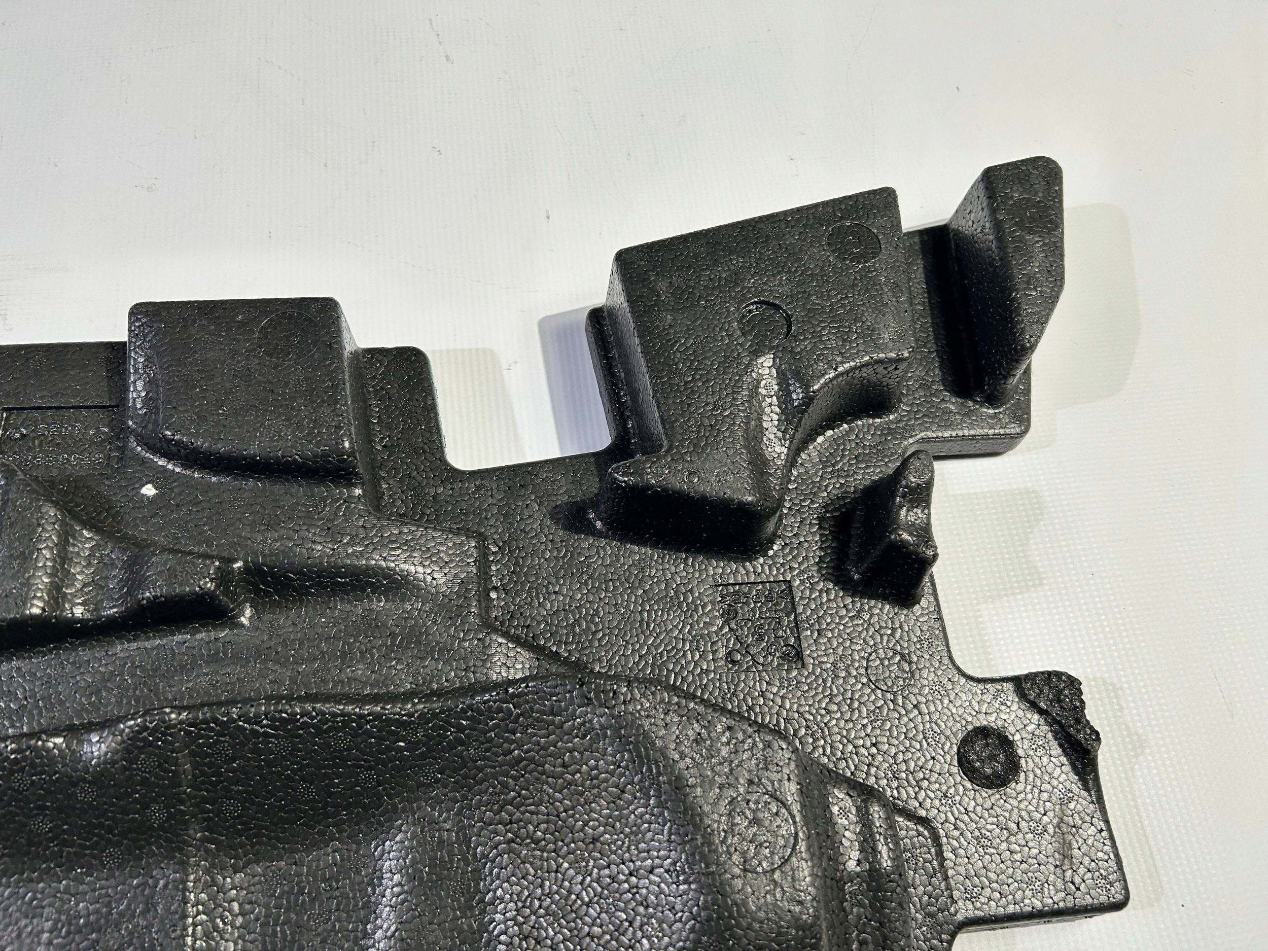 passenger compartment filling polystirene boot Maserati Ghibli M157 2013
