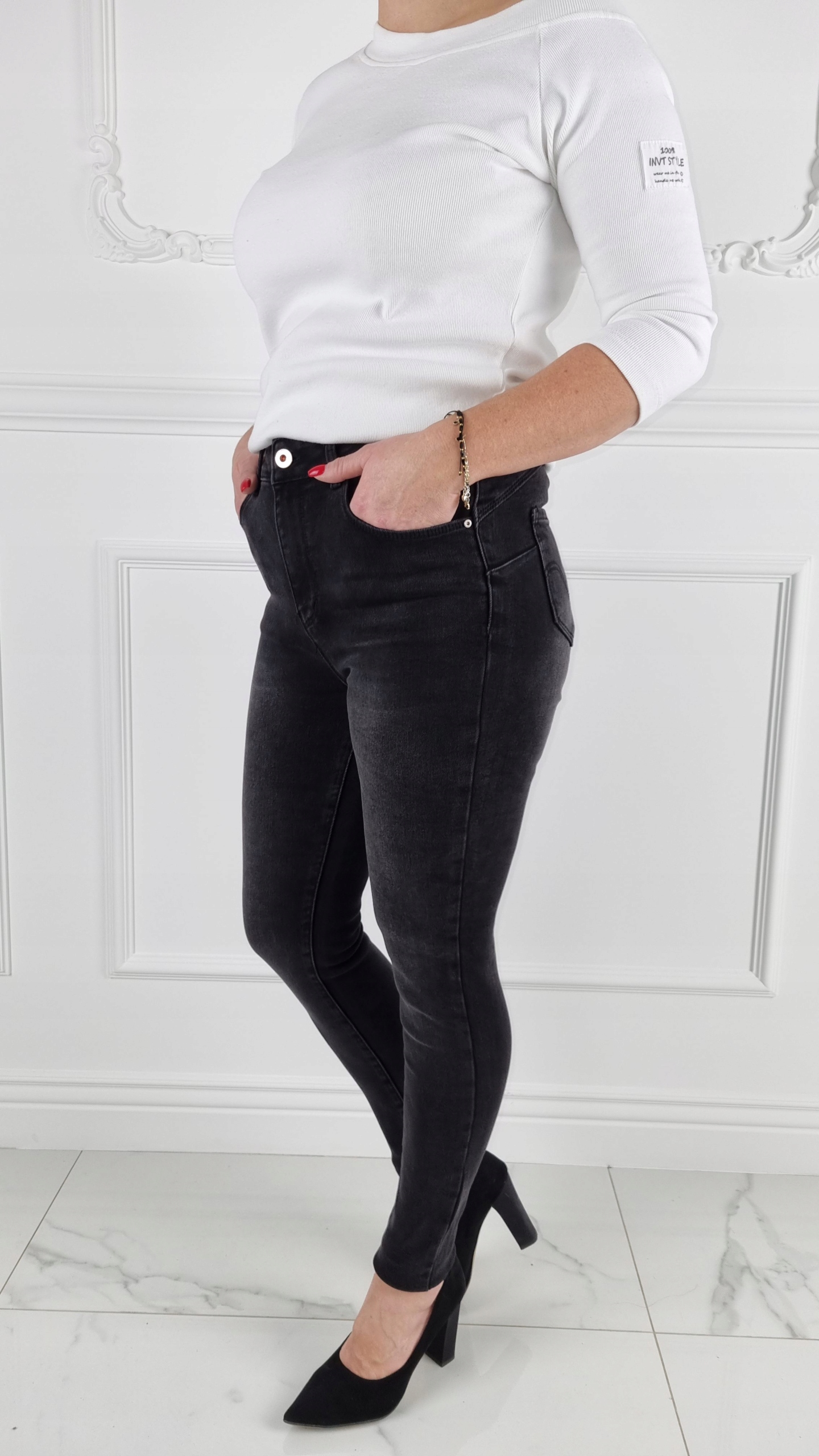 # M. SARA - DAMSKIE SPODNIE MODELUJĄCE DOPASOWANE - Plus - Size / Black # Długość nogawki długa