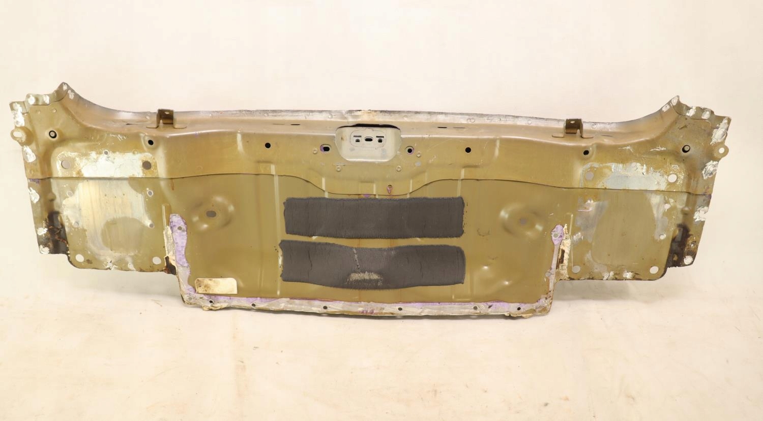 TESLA MODEL 3 WZMOCNIENIE ŚCIANA TYŁ 1073865-00-I Numer katalogowy części 1073865-00-I