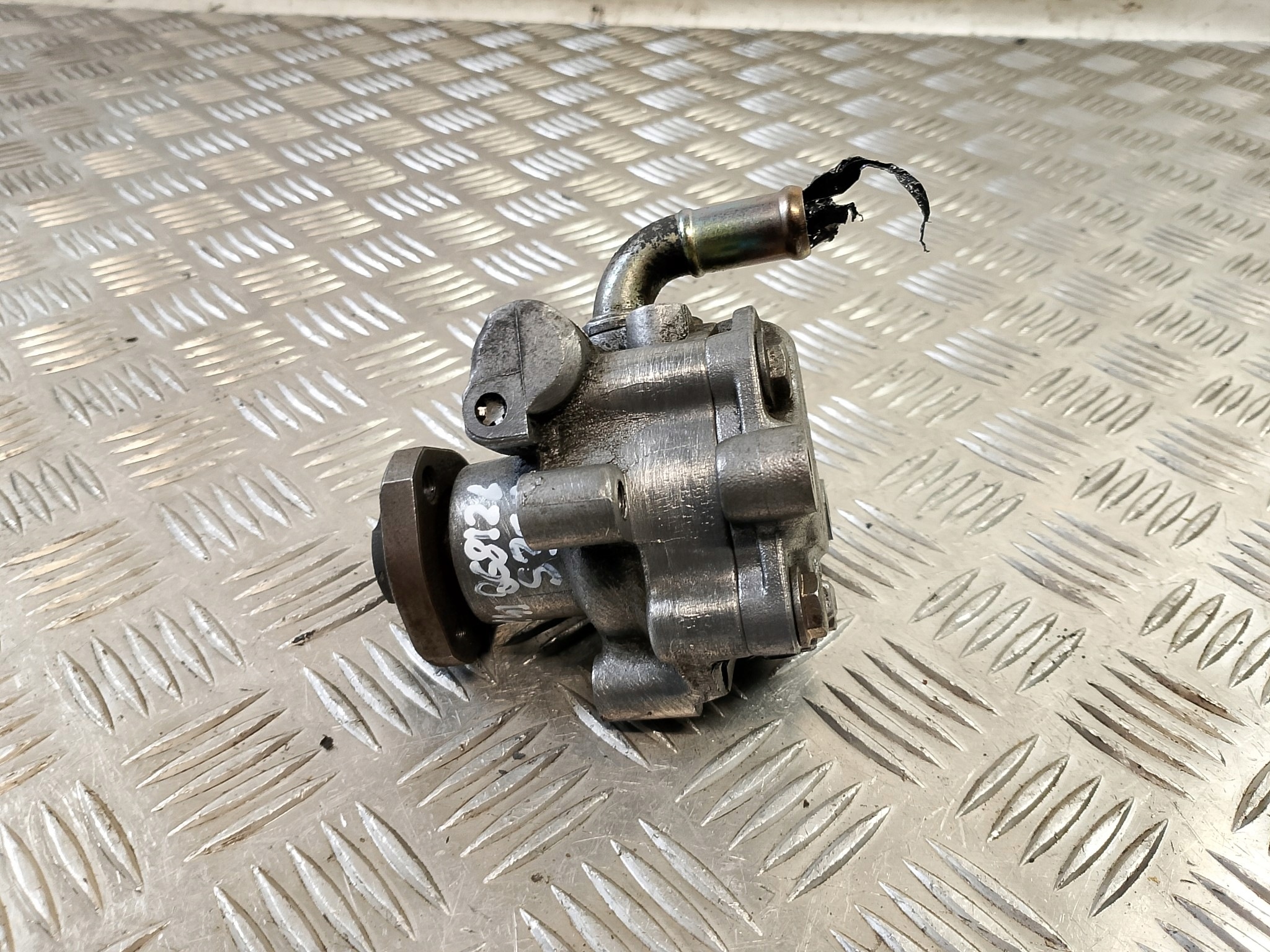 Pompa servosterzo VW GOLF IV 4 1.9 TDI 1J0422154A