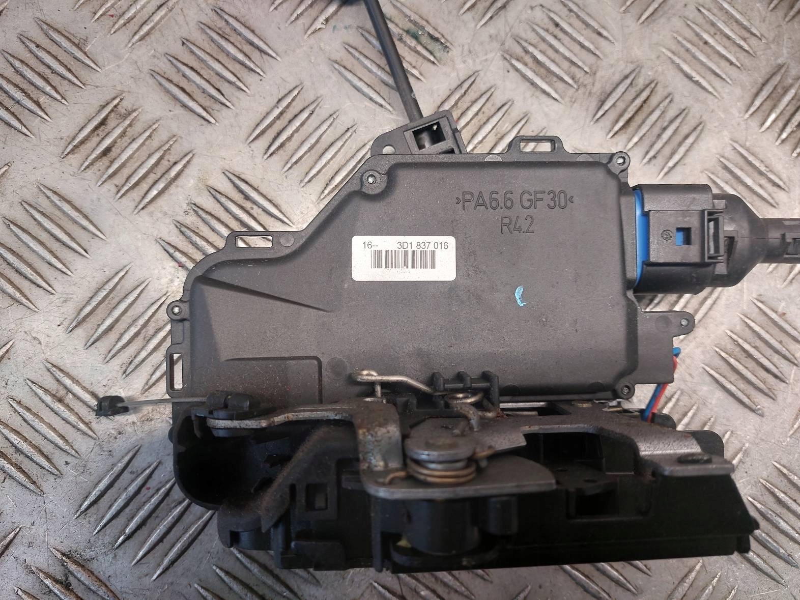 lock door right front VOLKSWAGEN GOLF V 1K0837350 3D1837016