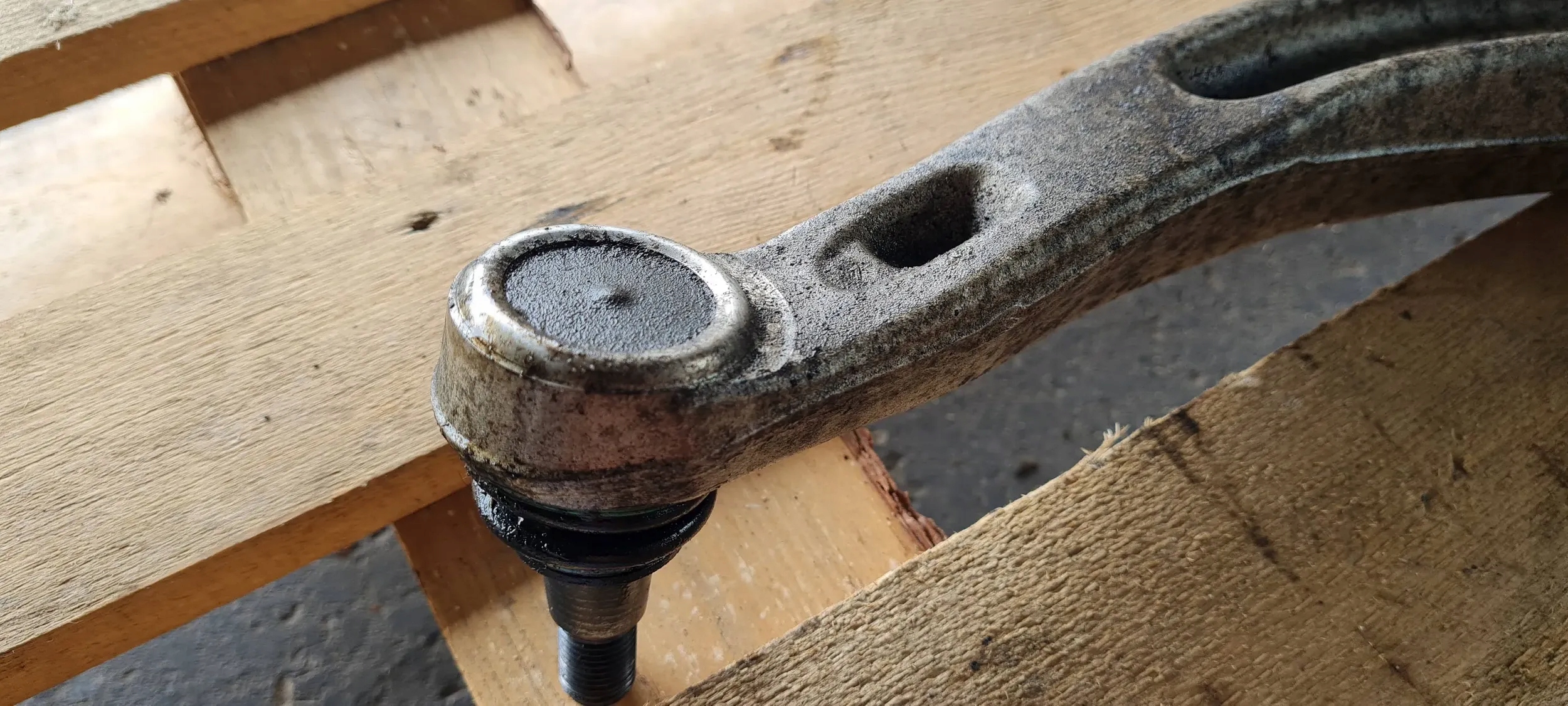 A5 8W QUERLENKER LINKS VORNE 8W0407693A A4 B9 8W