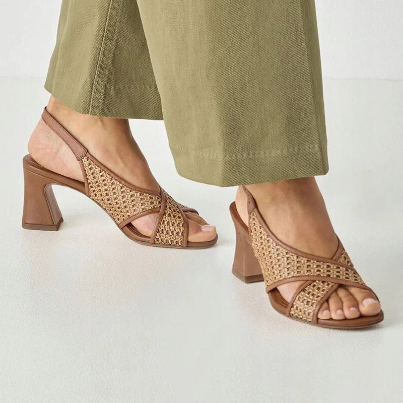 Tamaris 1-28315-46-392 hnědé pletené sandály vel.37 banánový podpatek Kochland