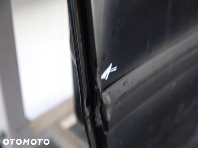 Audi A6 a 6 97-00r door left rear. left rear part