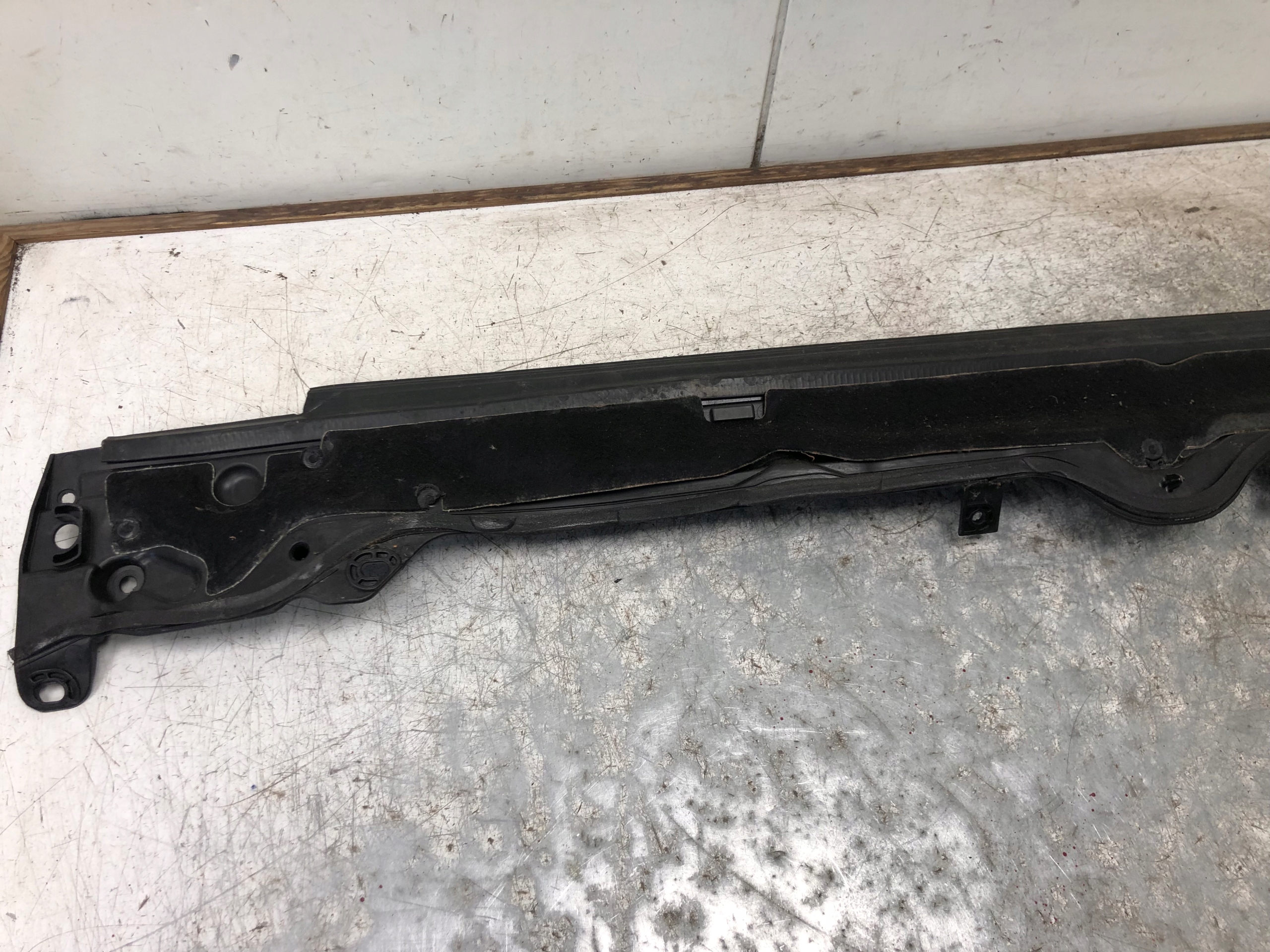RENAULT TALISMAN MEGANE IV torpedo lower 668107256R