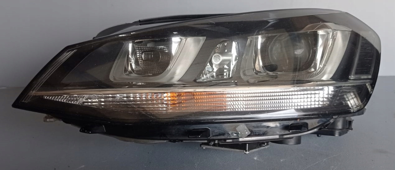 VW GOLF VII 13R light left front BI XENON 5G1941033 EU