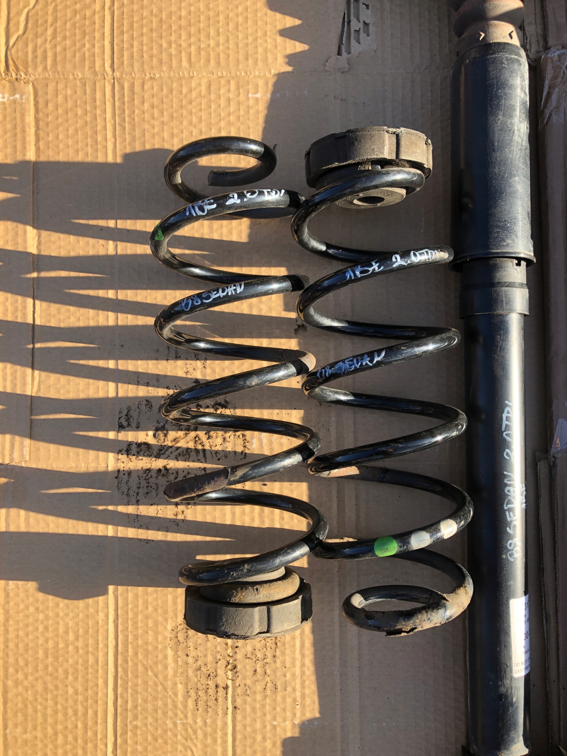 Амортизаторы 1BE A5 A4 B8 2.0 TDI седан / купе KPL