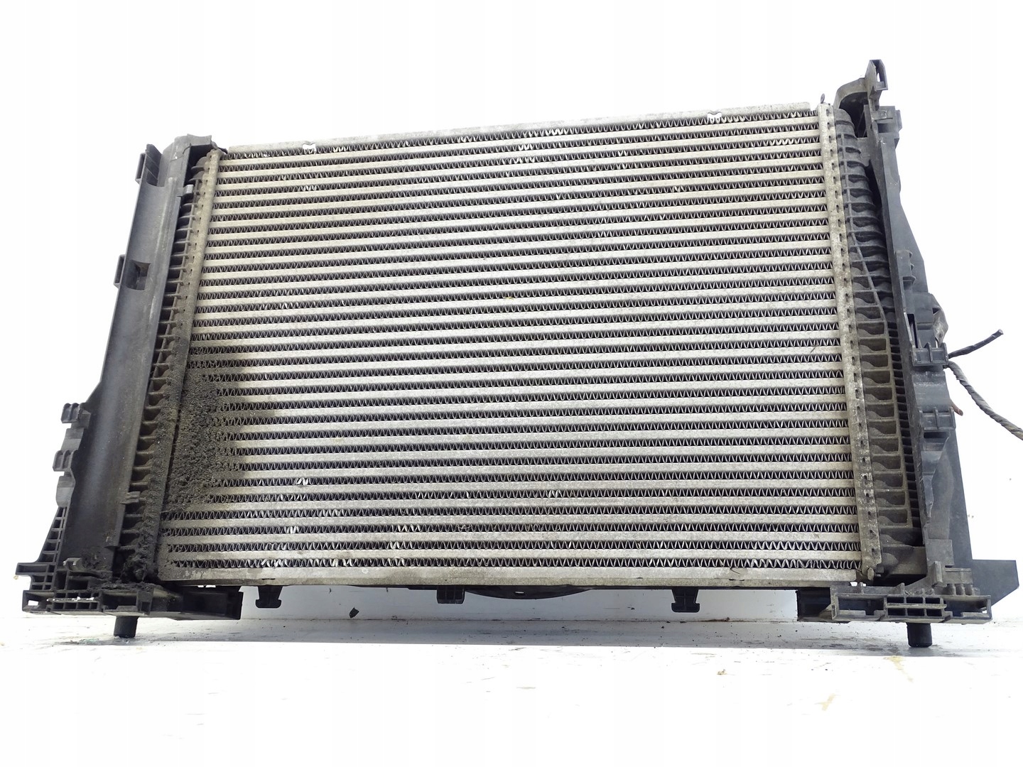 support panel for radiators pillar radiator fans MERCEDES C-KLASA W205 1.6D
