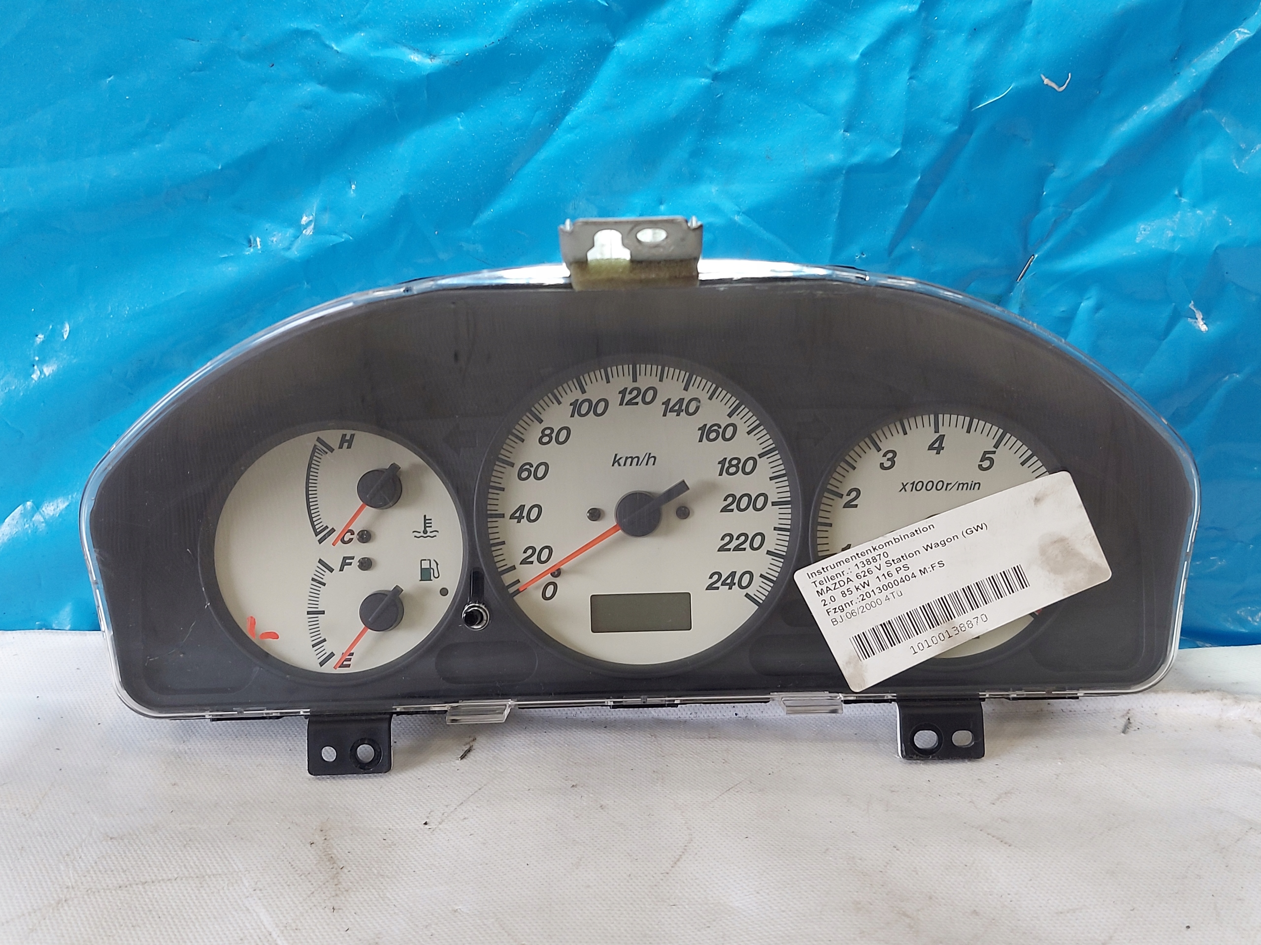 dials clock MAZDA 626 2.0 GG2TB