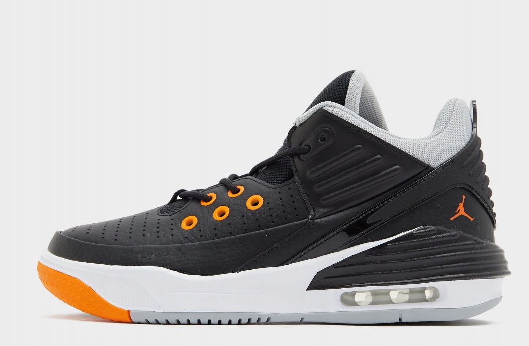 Buty Młodzieżowe czarne Air Jordan Jordan Max Aura 5 DZ4352-008 r. 39