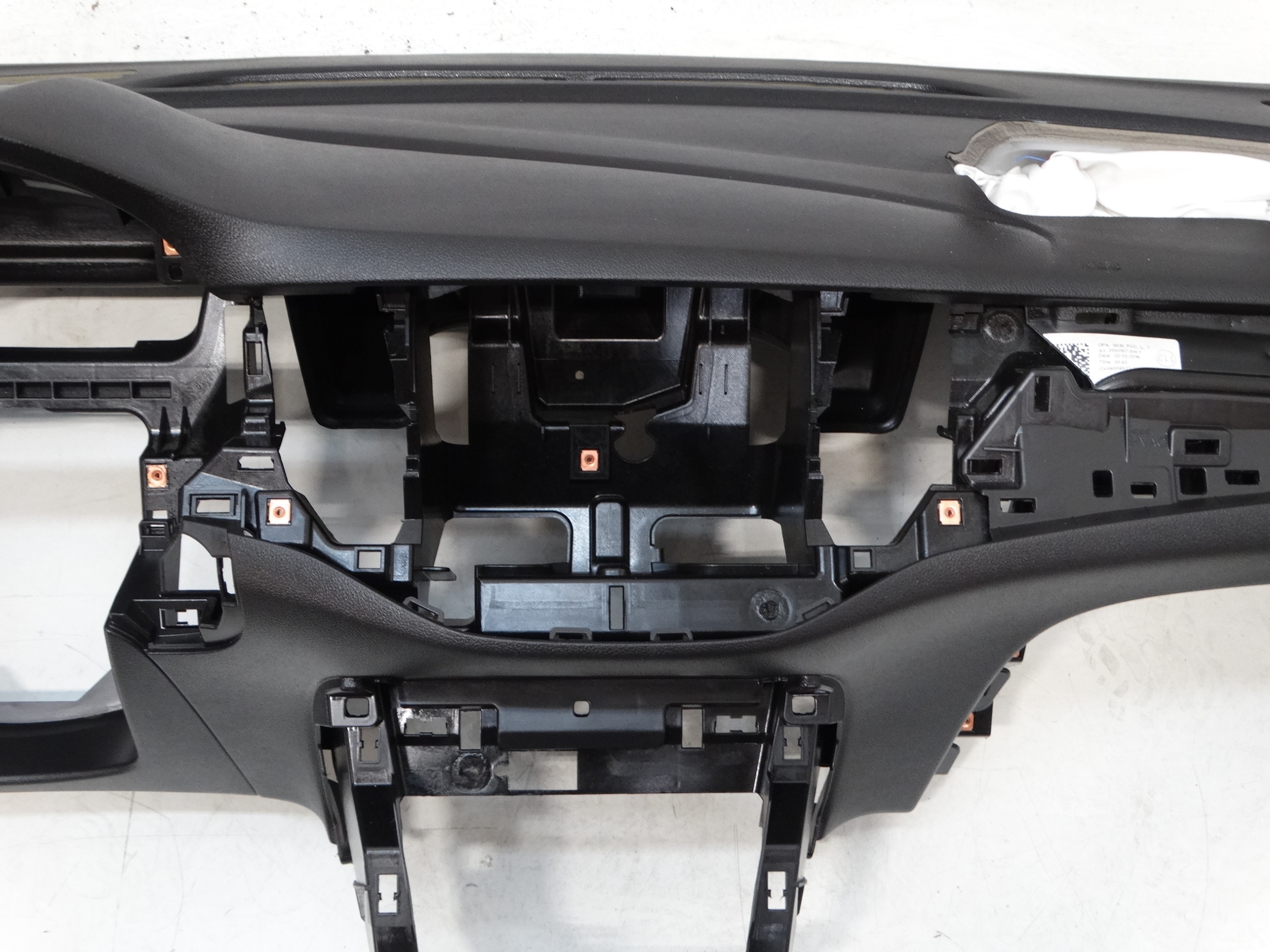 console cockpit dashboard instrument panel OPEL ASTRA K GM 13367763 15-22R.