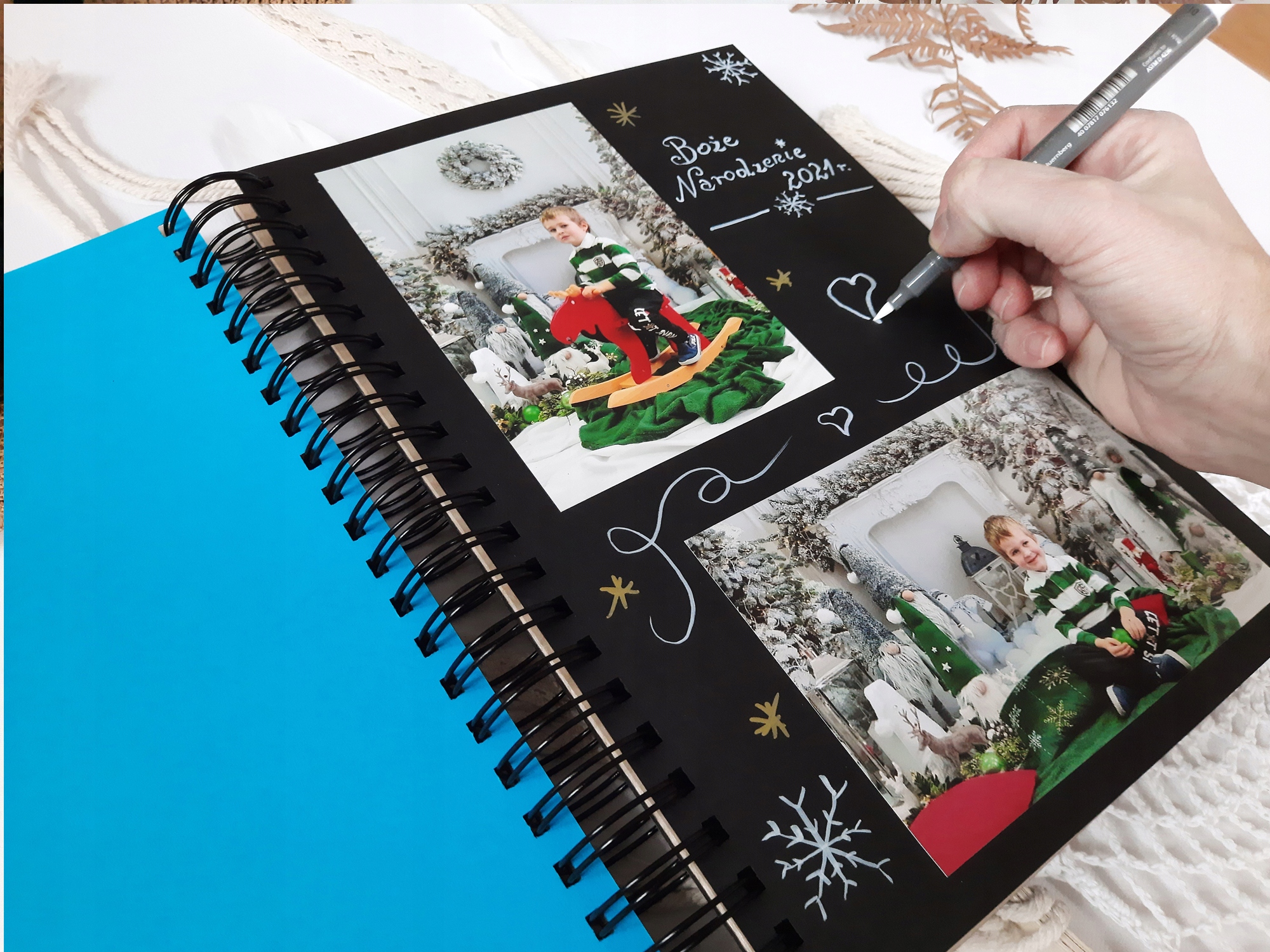 ALBUM NA SPIRALI BUDOWA DOMU PREZENT NA WALENTYNKI Model DREWNIANY ALBUM W OPRAWIE DRUTOWEJ