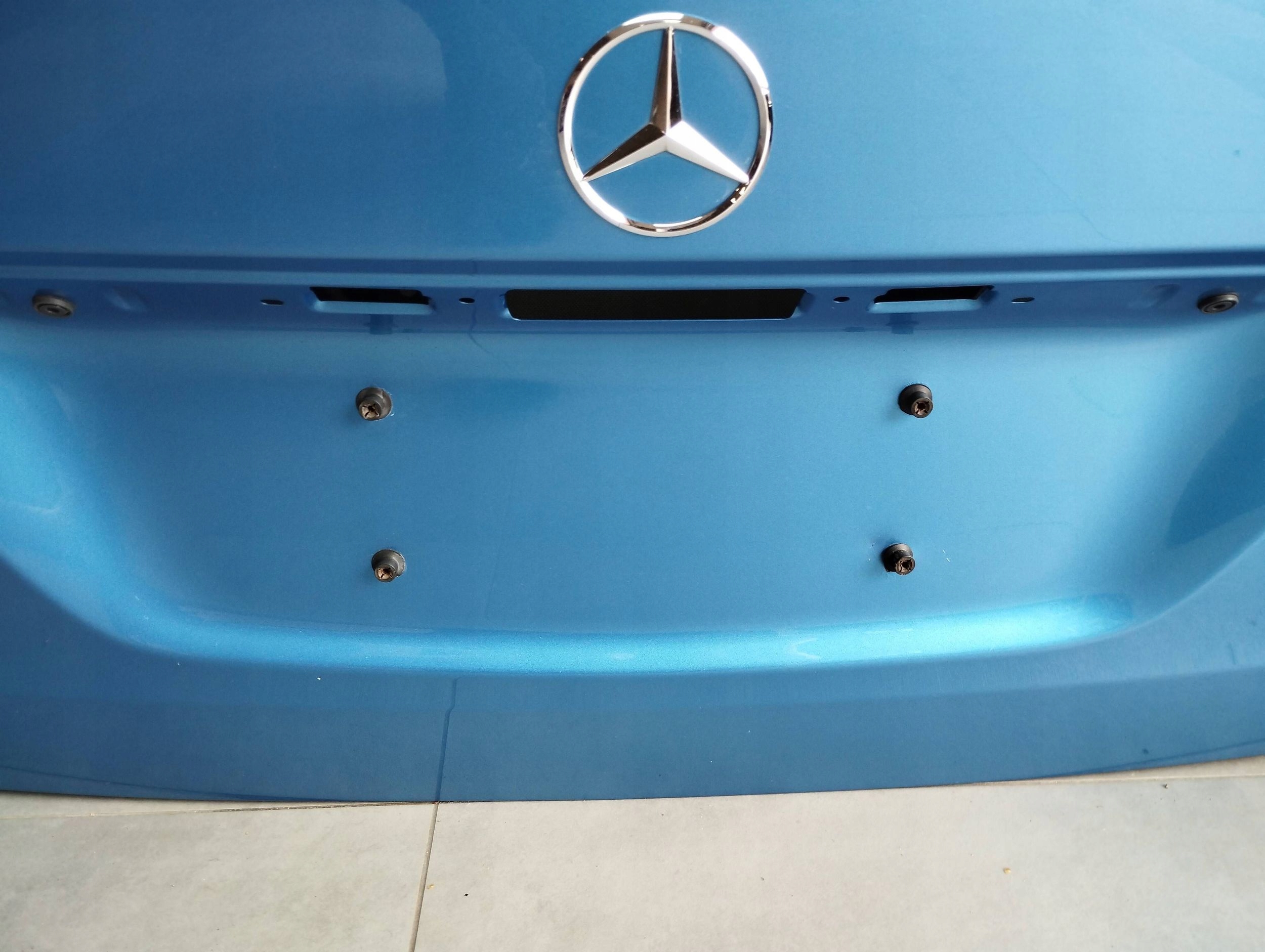 Mercedes-Benz B W246 W242 boot door window 162