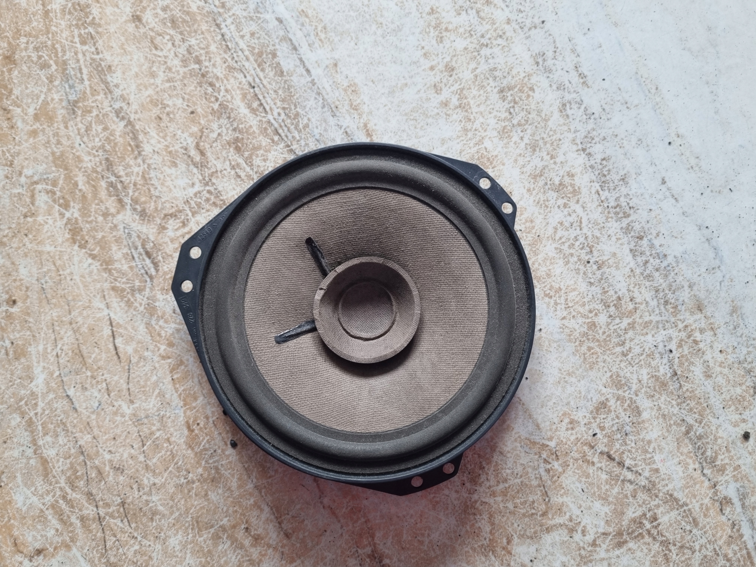 ДИНАМИК ДВЕРИ МАН ТГХ ТОС