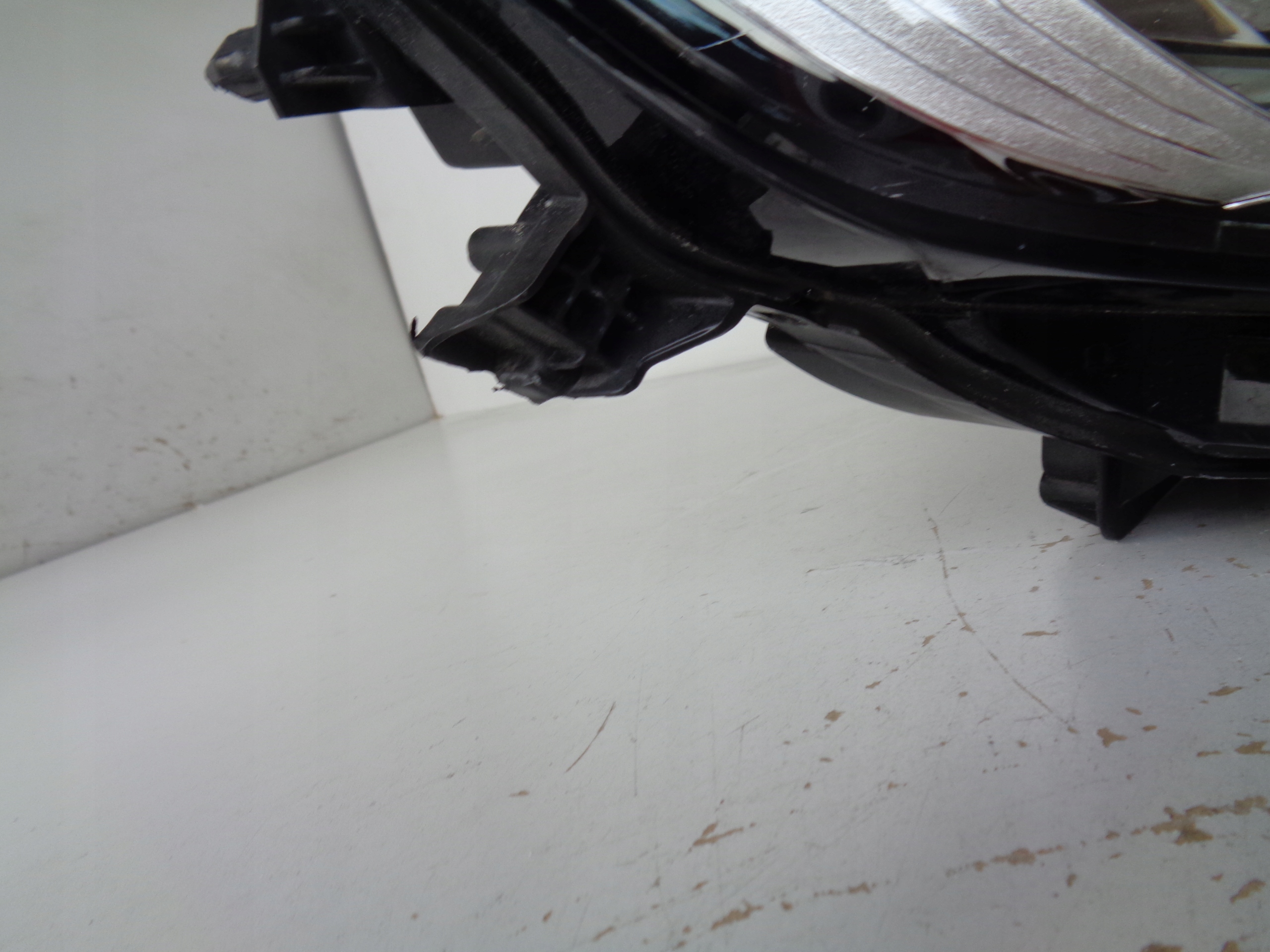 light right REFLEKTOR RENAULT MEGANE IV 16- LED