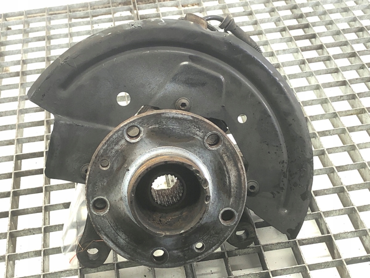 поворотный кулак, цапфа перед renault EXPRESS 1.5 95KM