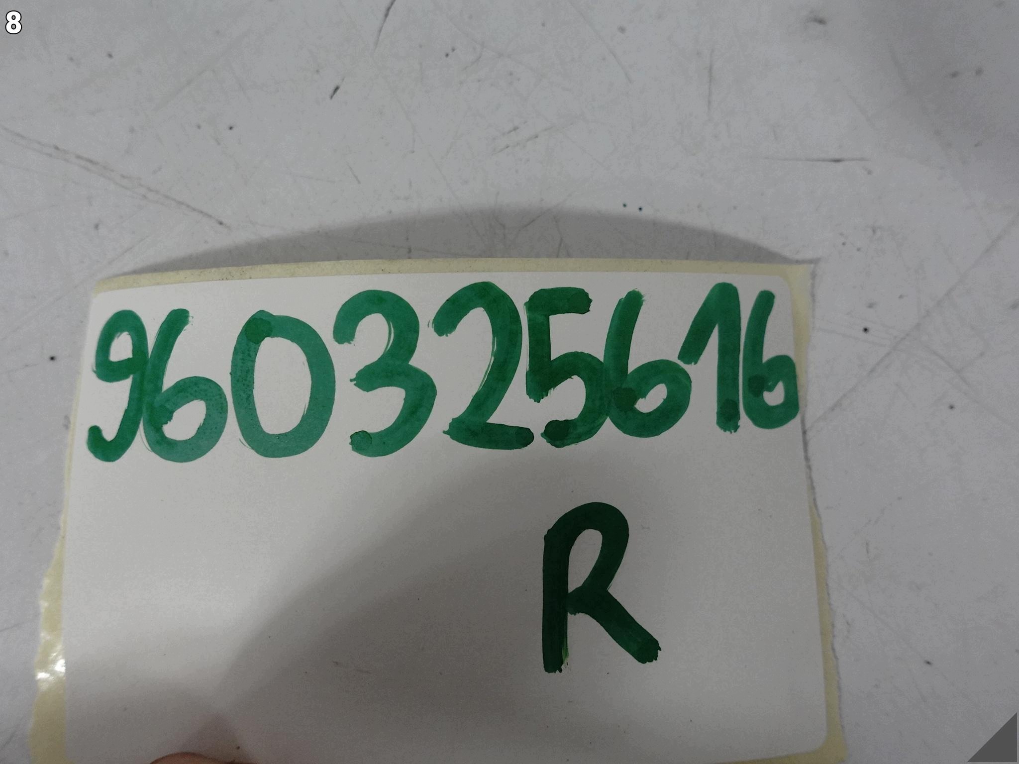 RENAULT CLIO 4 IV HATCHBACK 12-20 corner moulding bonnet boot right rear part