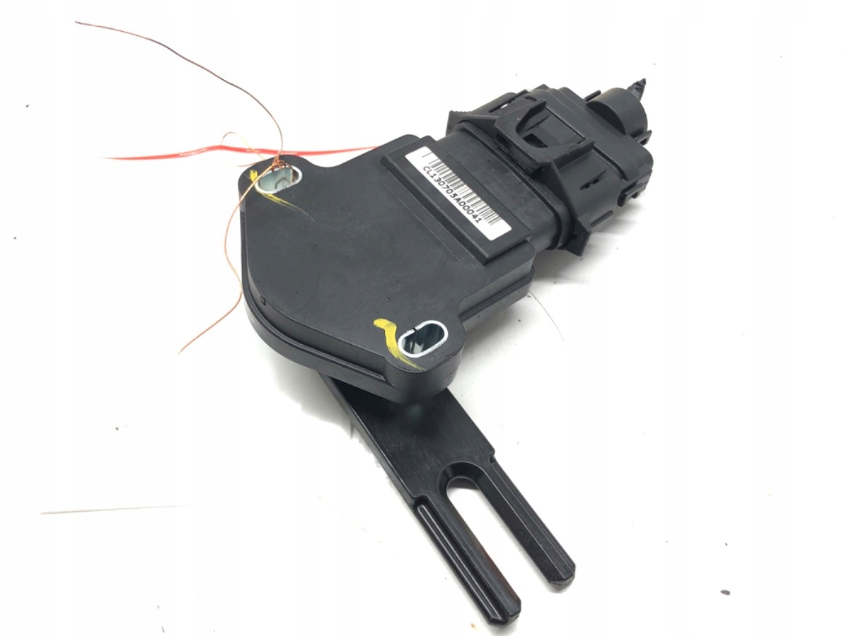 CZUJNIK SPRZĘGŁA HYUNDAI i40 12-22