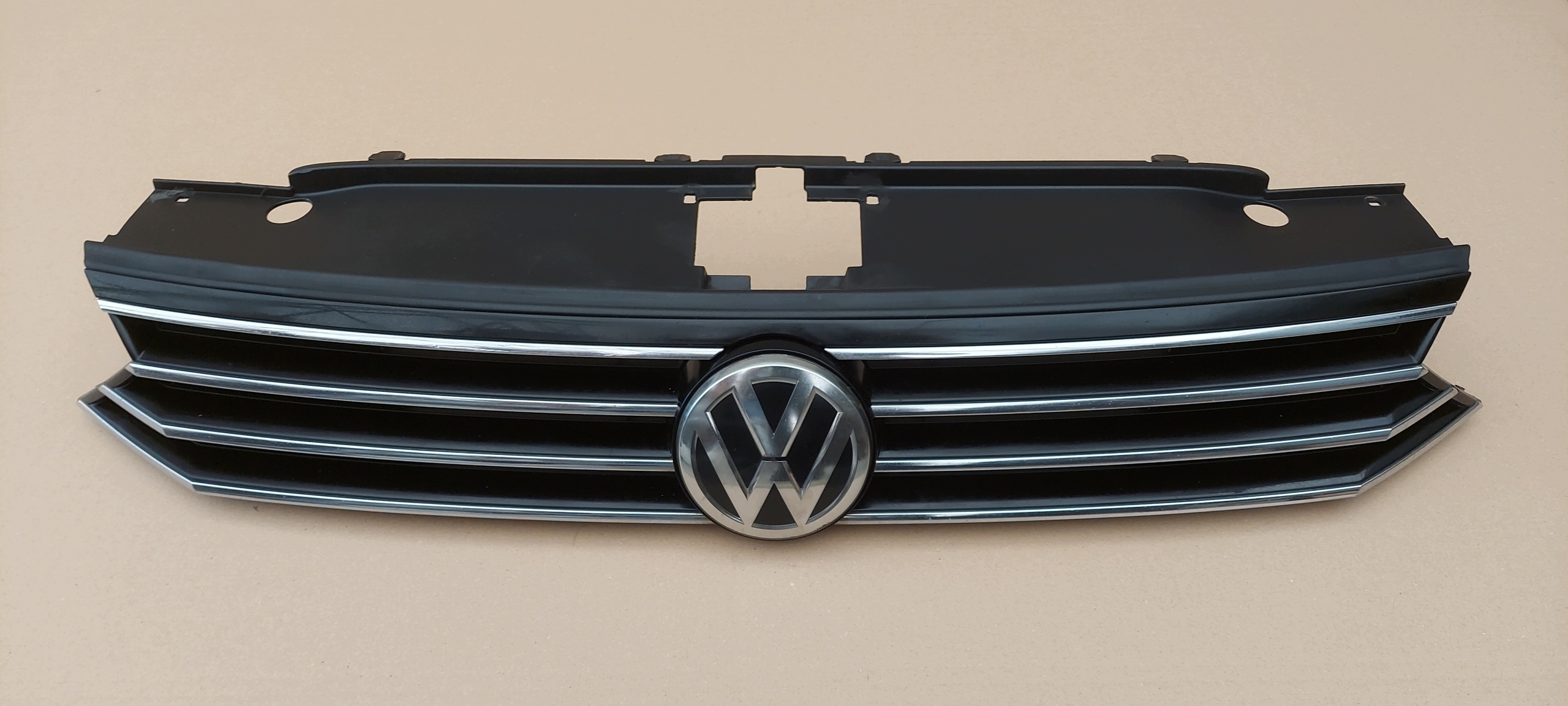 grill grille VW PASSAT B8 original 3G0853653D
