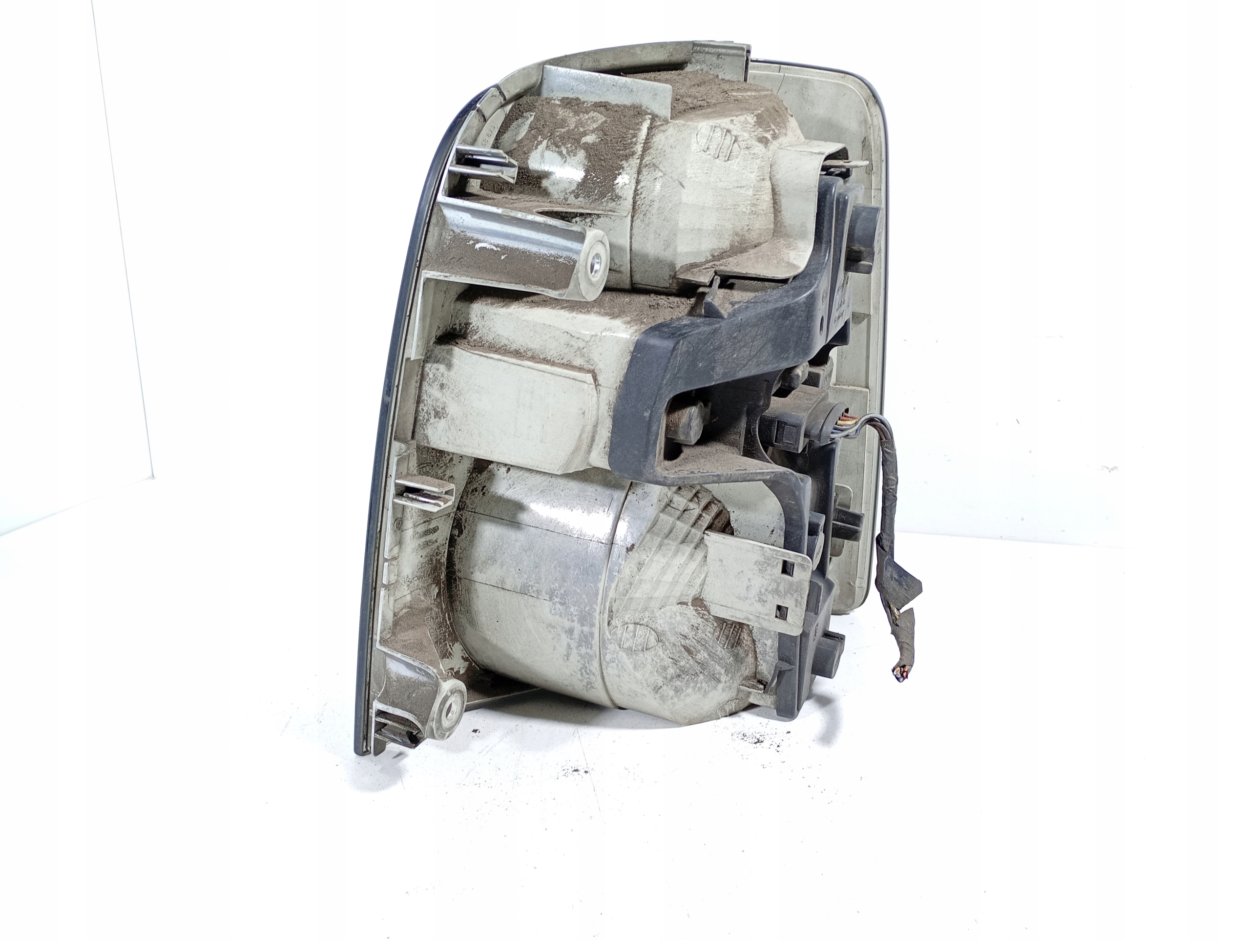 VW TOURAN 1 and 03-09 light left rear rear part
