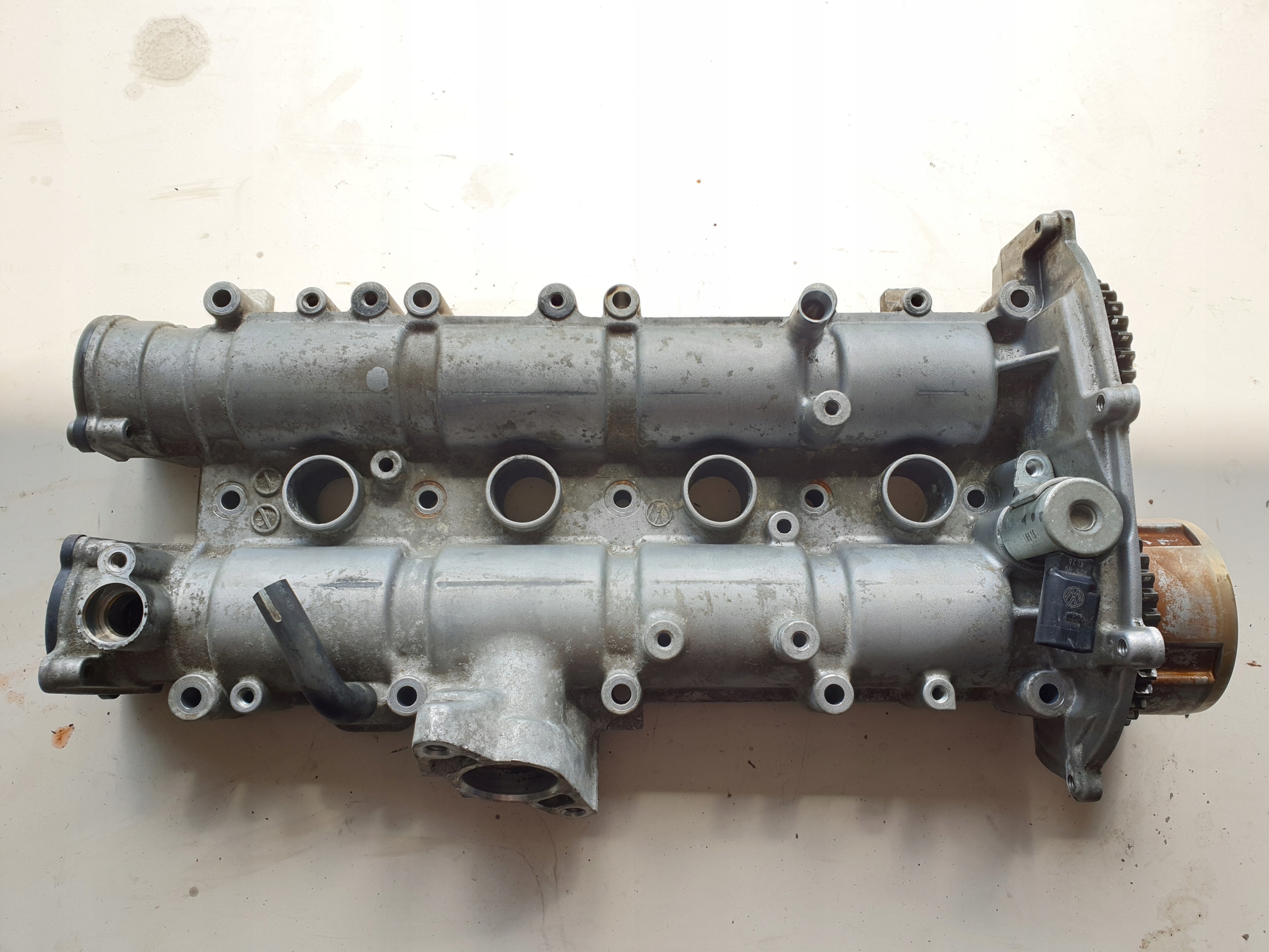 kryt ventilů vačky 1.4 TSI CAX VW SEAT AUDI