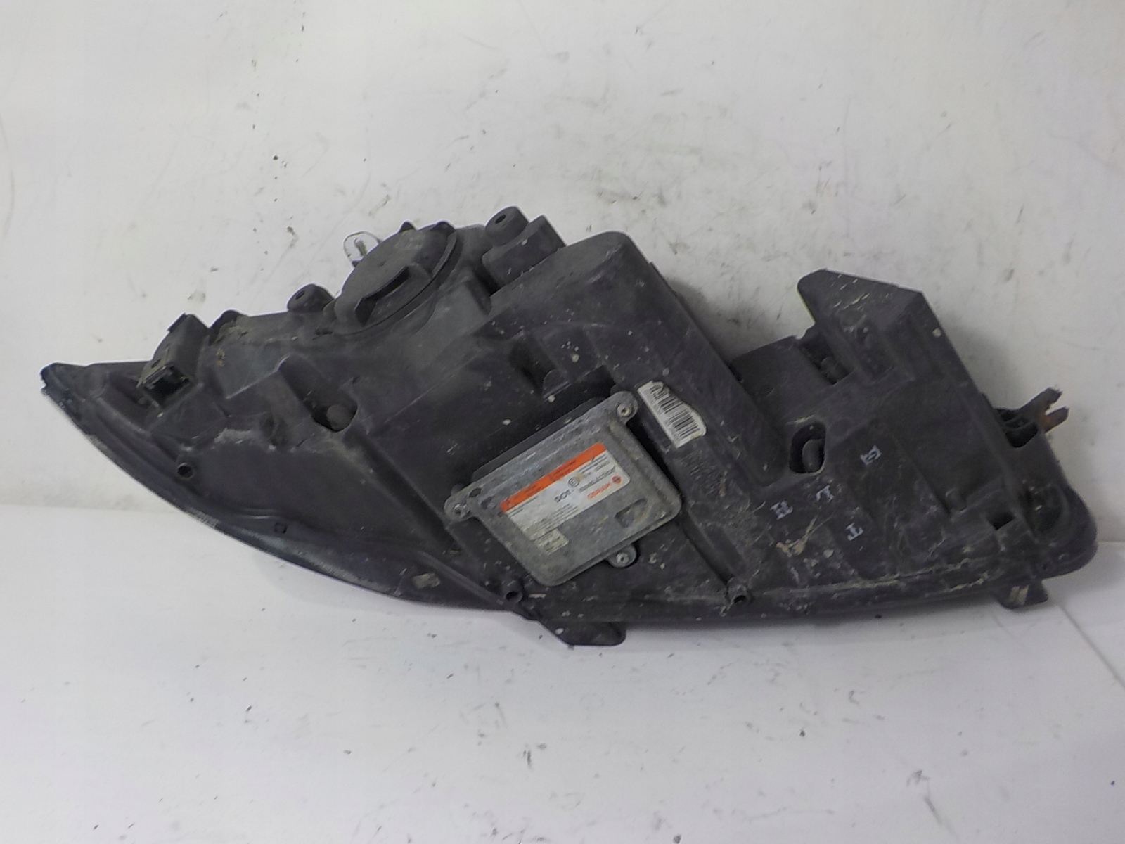 JAGUAR XF X250 XENON LIFT light left front front UK
