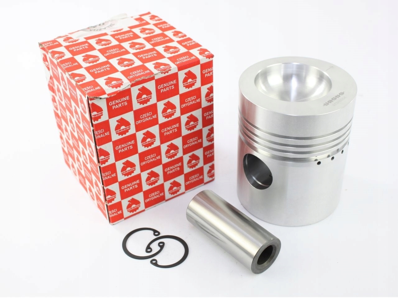 TLOK SILNIKA MF 3 4 PIERSCIENIE 31354983