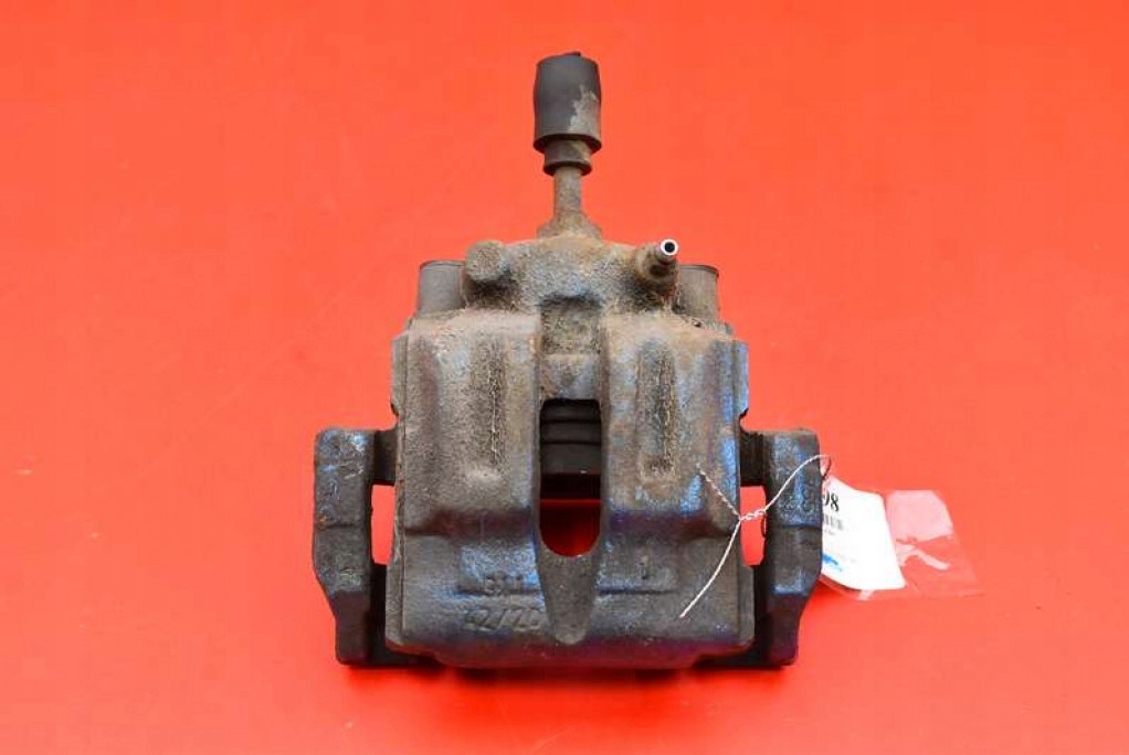 caliper brake left rear part 911 42/20 BMW E93 3.0i 218 KM 04-10