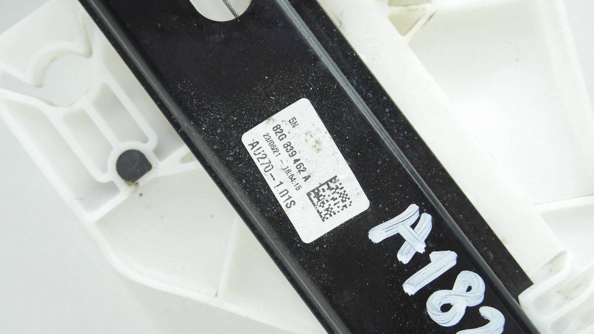 window regulator right rear part AUDI A1 II 82A 82G839462A