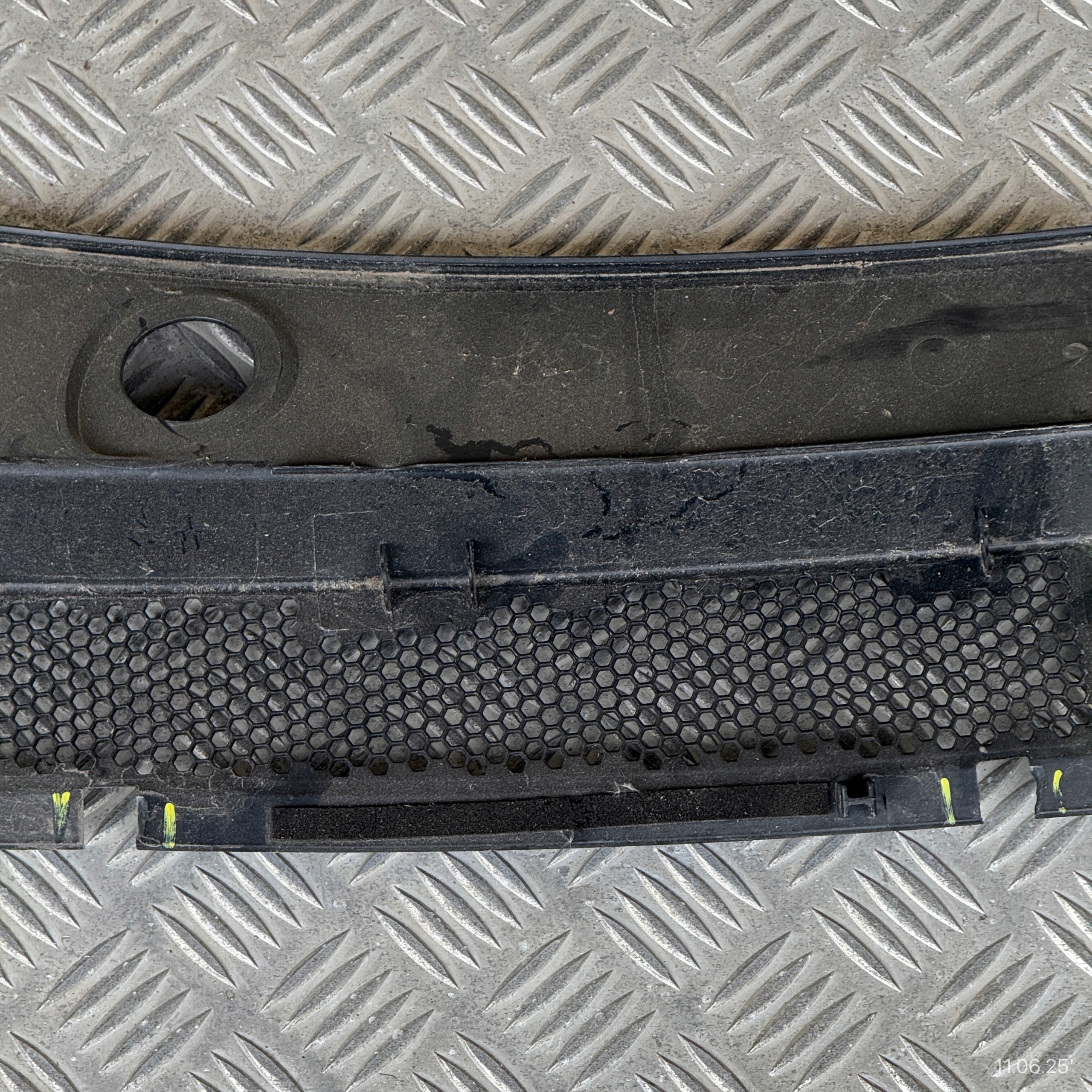 torpedo left PEUGEOT 3008 II 98347052XT