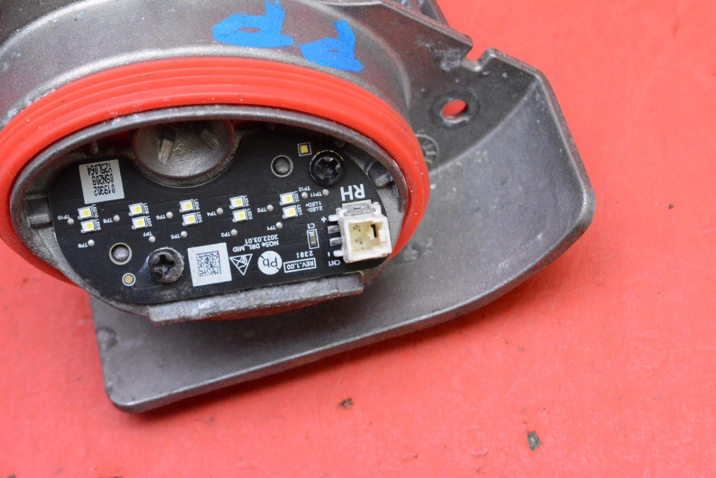 control unit module LED JEZ right R292151040 KIA SPORTAGE 5 V 21-25