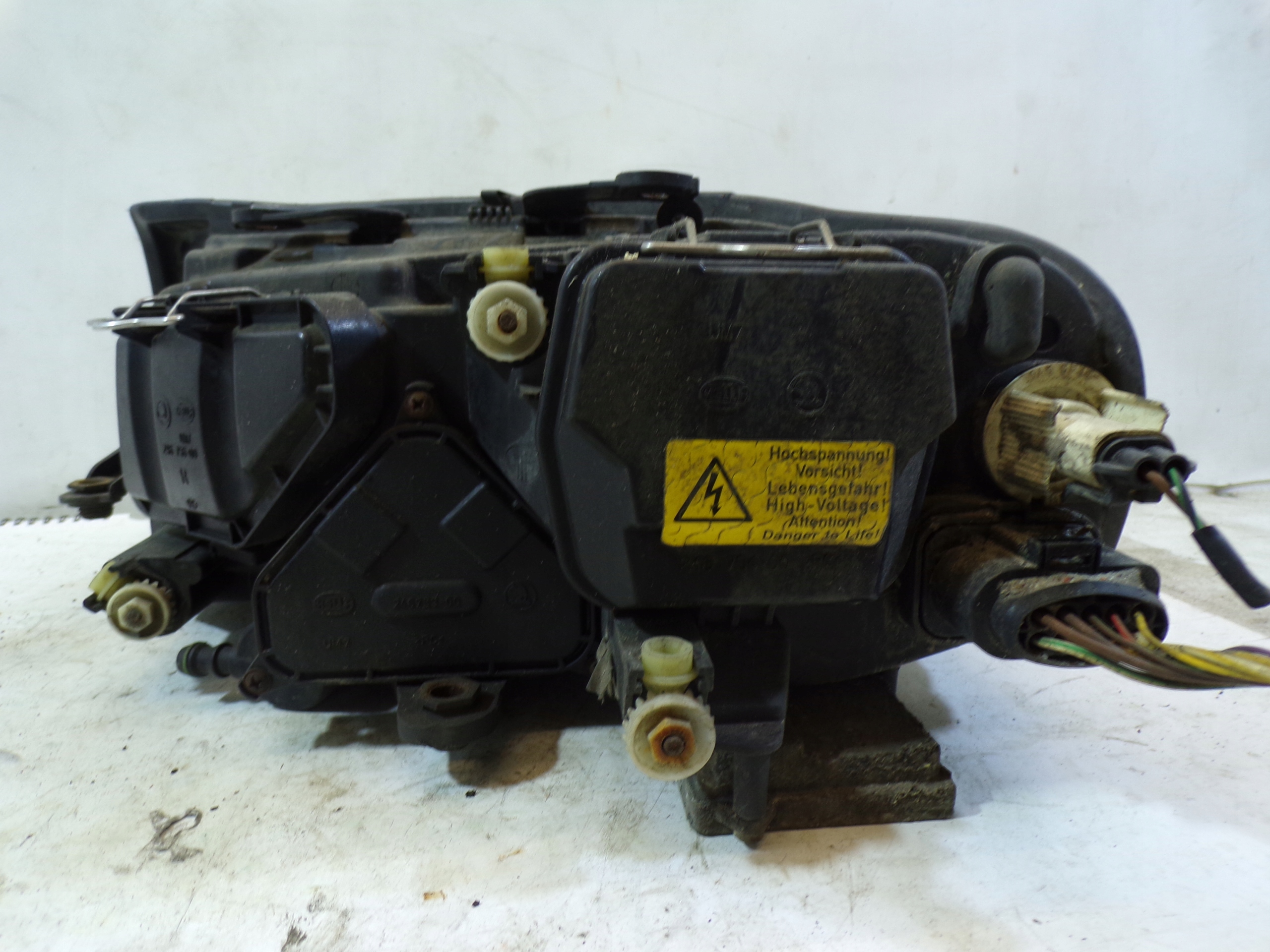 light right front front SKODA SUPERB 1 and XENON complete