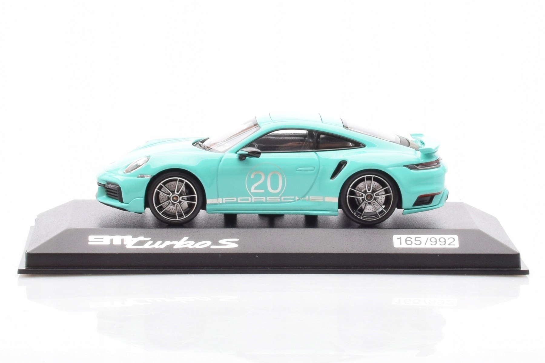 Porsche 911 992 Turbo S Mint Green Minichamps 1/43