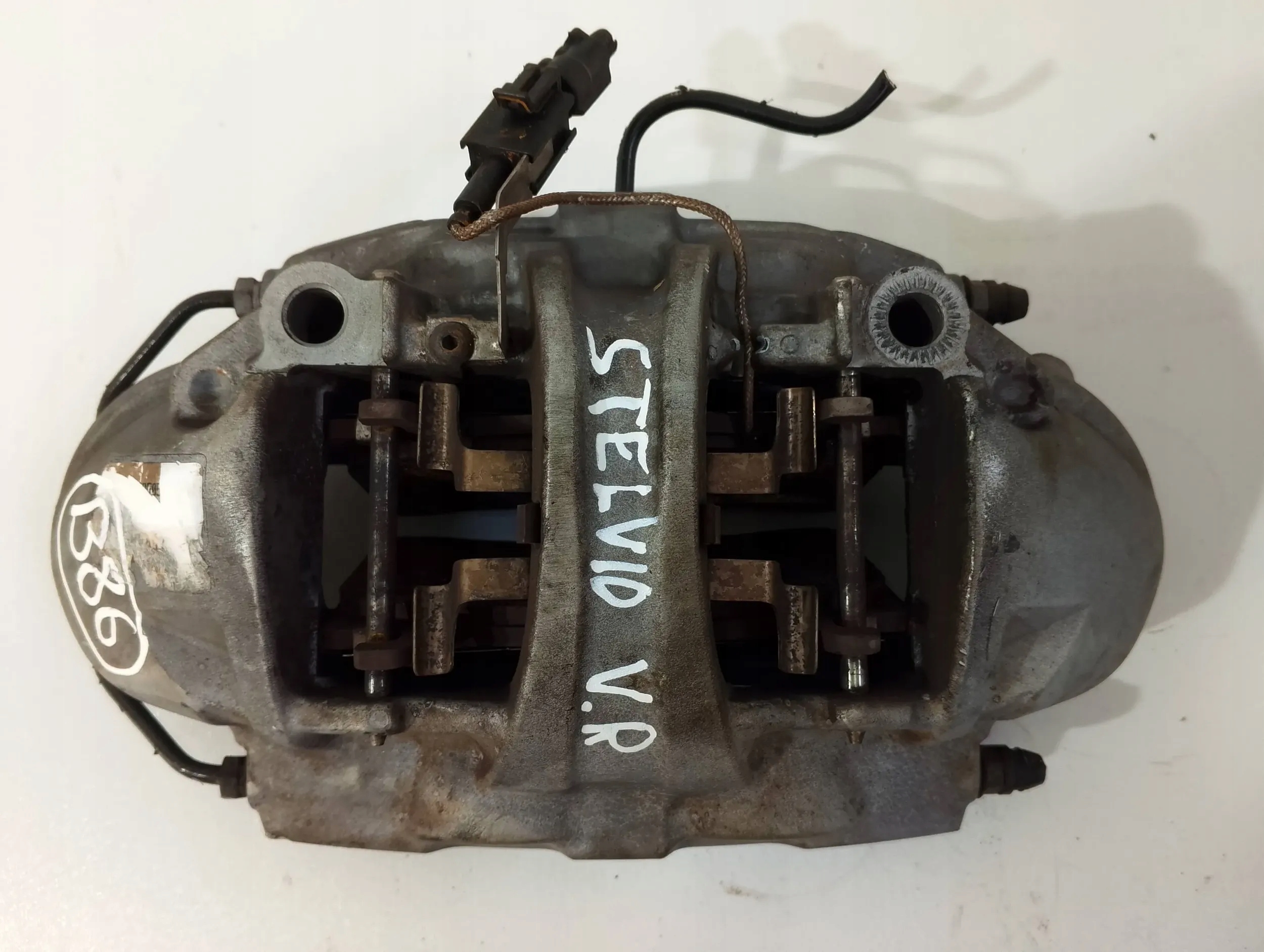 Alfa Romeo Stelvio calipers 20C29808 (B86)