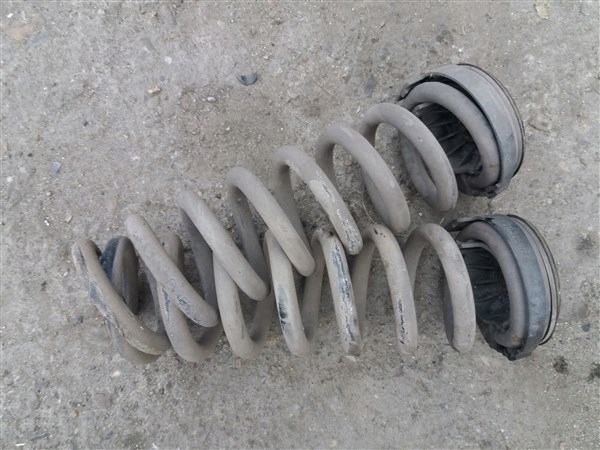 SPRĘŻYNY TYLNE MERCEDES E-KLASA W211 SEDAN Producent Mercedes-Benz OE