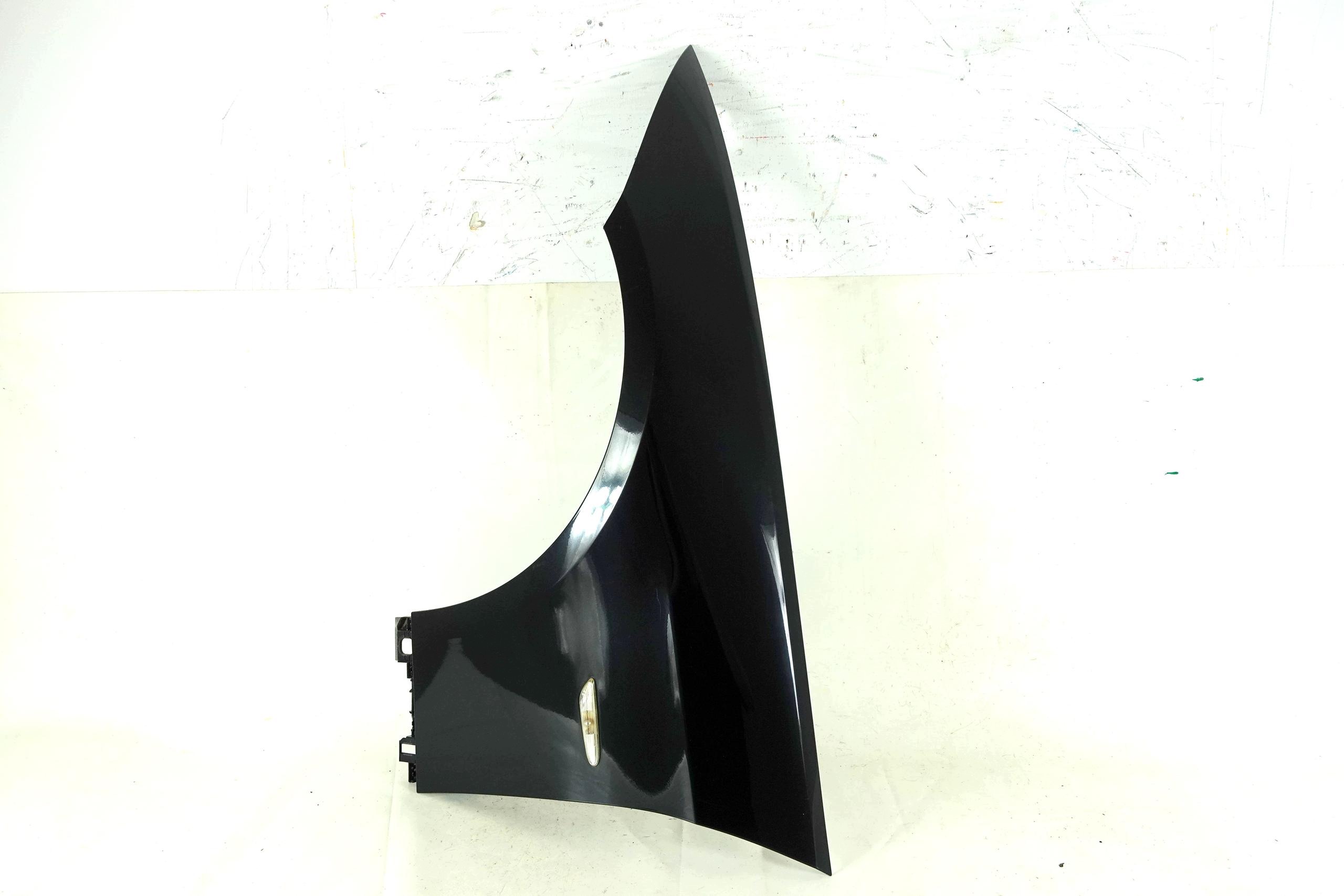 fender left front front BMW 3 E92 E93 06-10 2006-2010 BLACKSAPHIRE