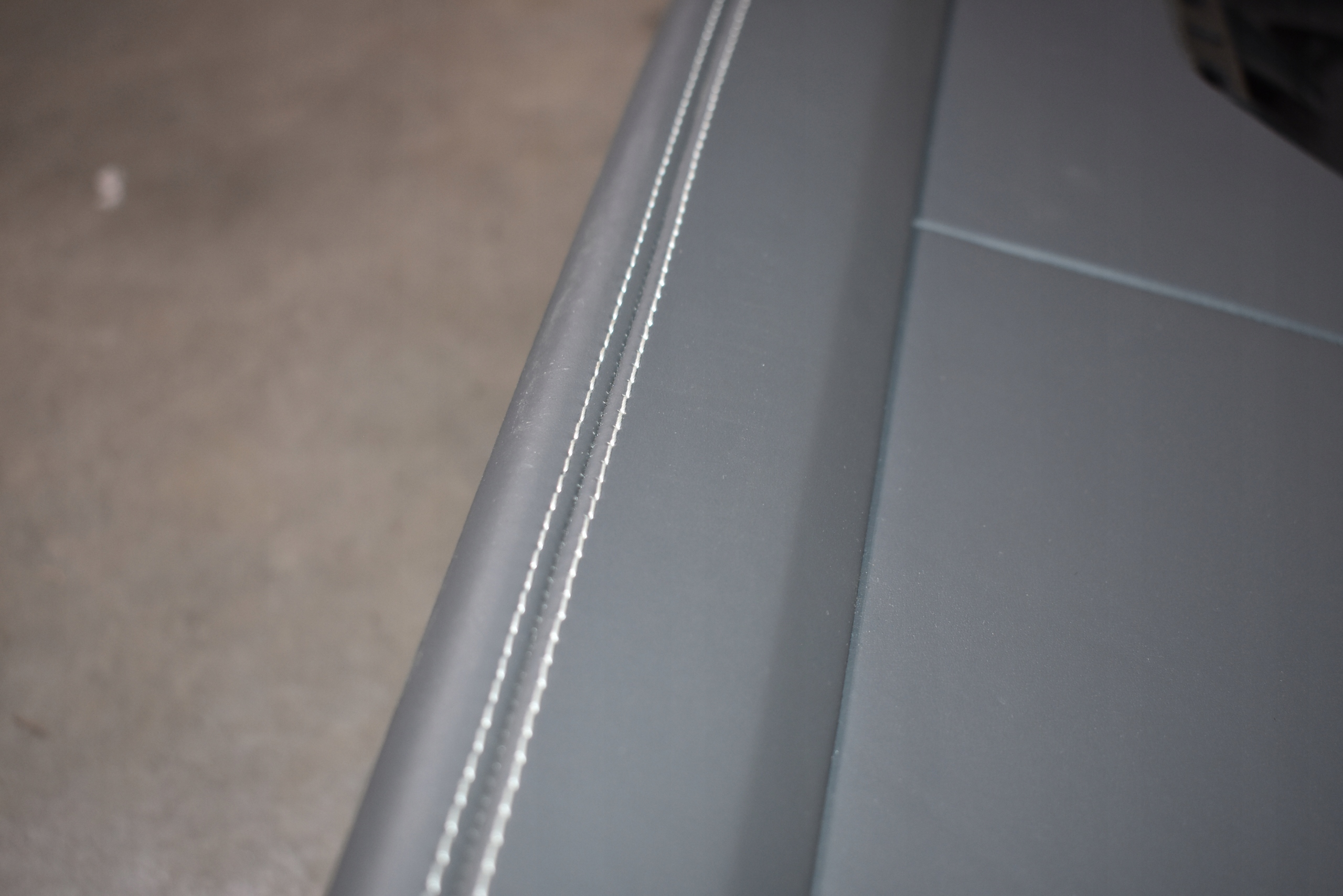 IDEALNA console leather NAPPA grey PORSCHE 992 1