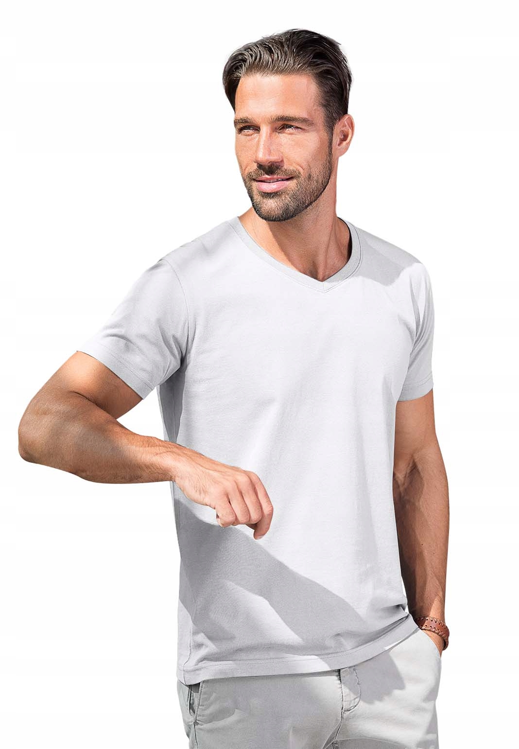 

Męska biała podkoszulka z dekoltem Slim Fit 2XL